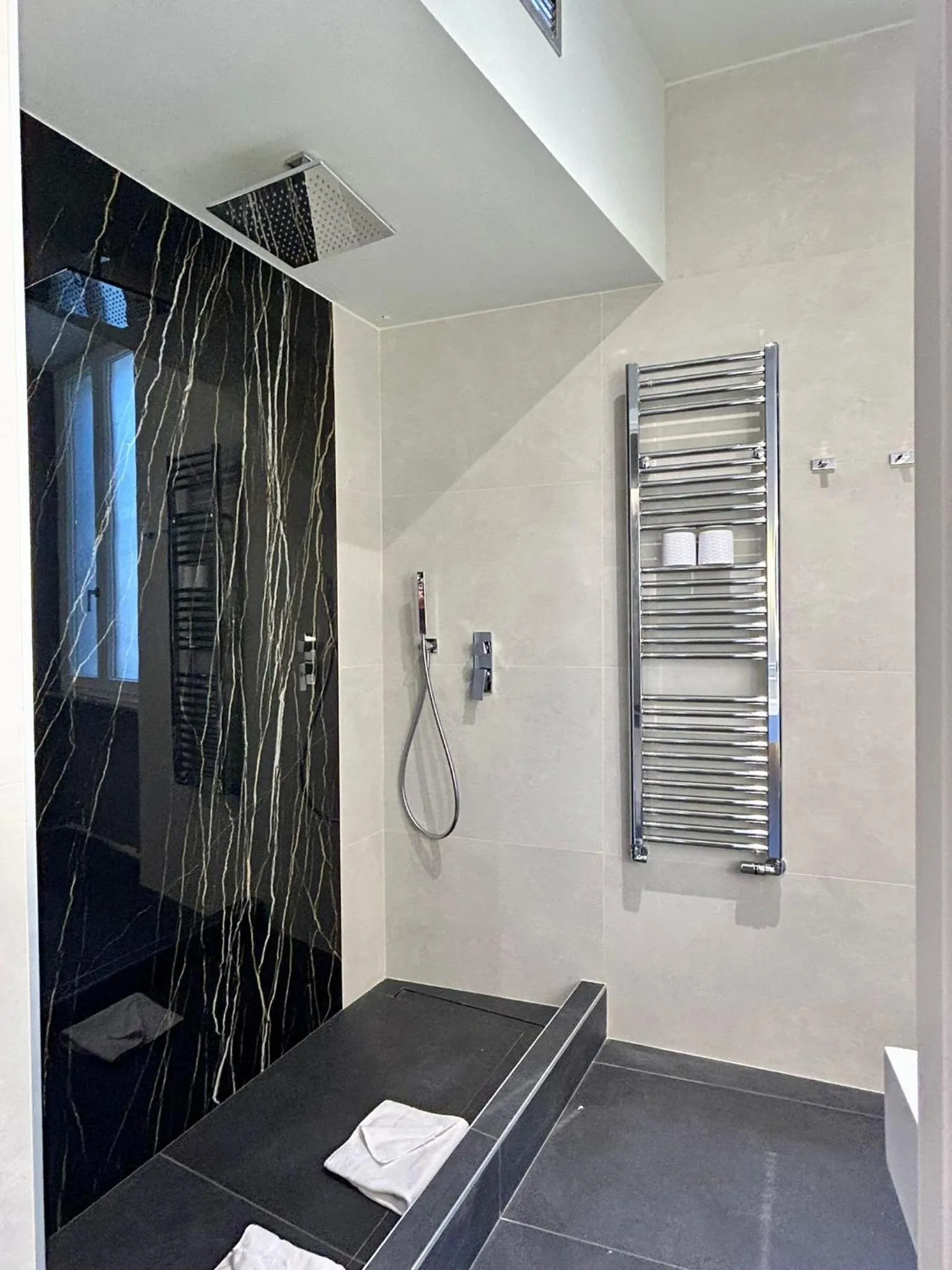 Shower in Private Luxury Suites