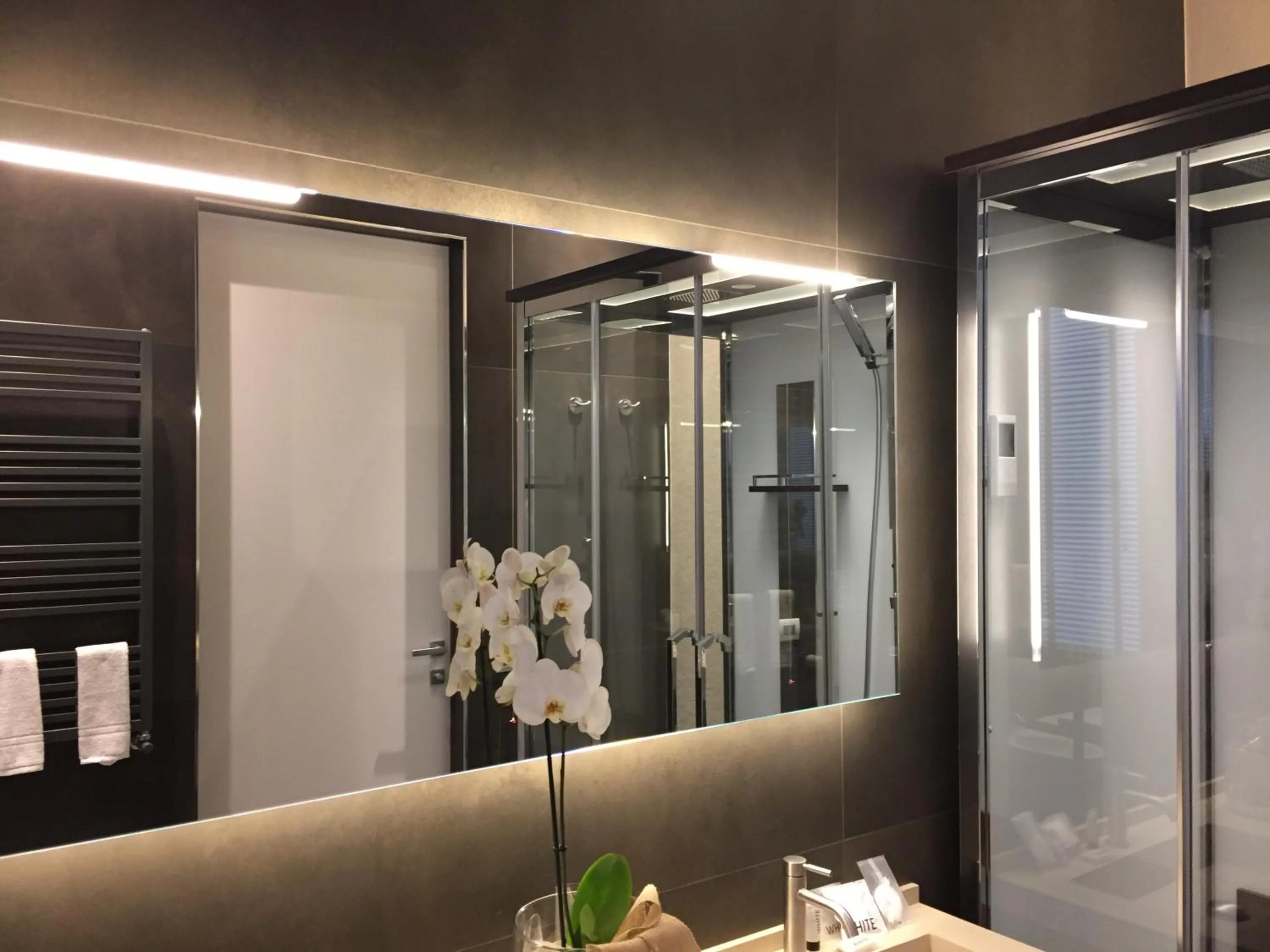 Shower in Private Luxury Suites