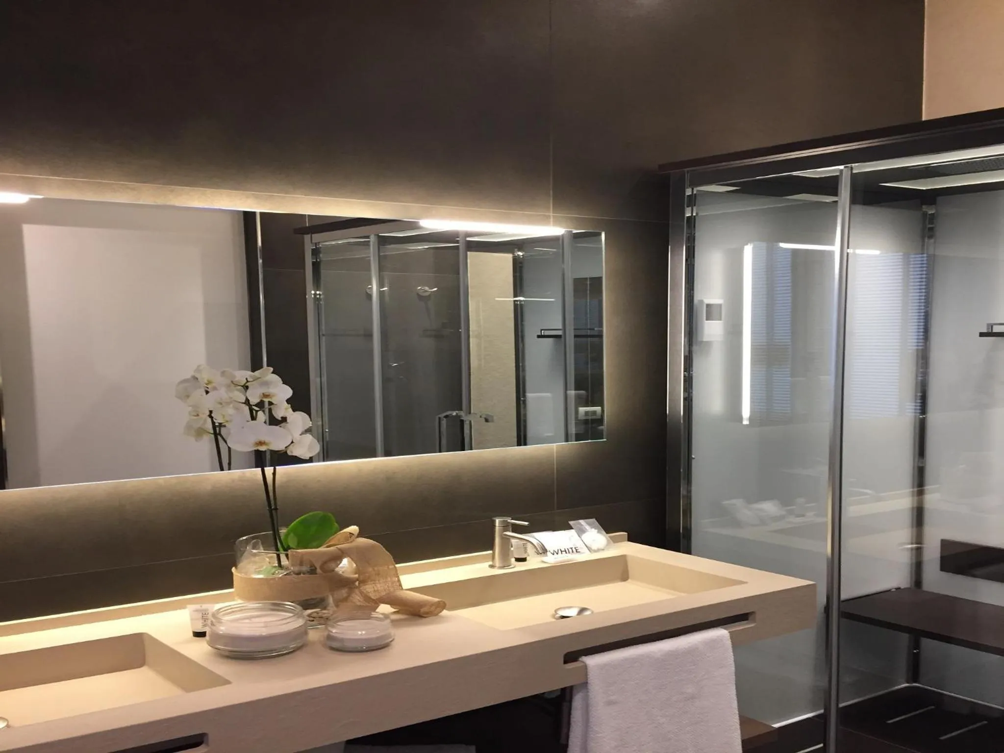 Bathroom in Private Luxury Suites