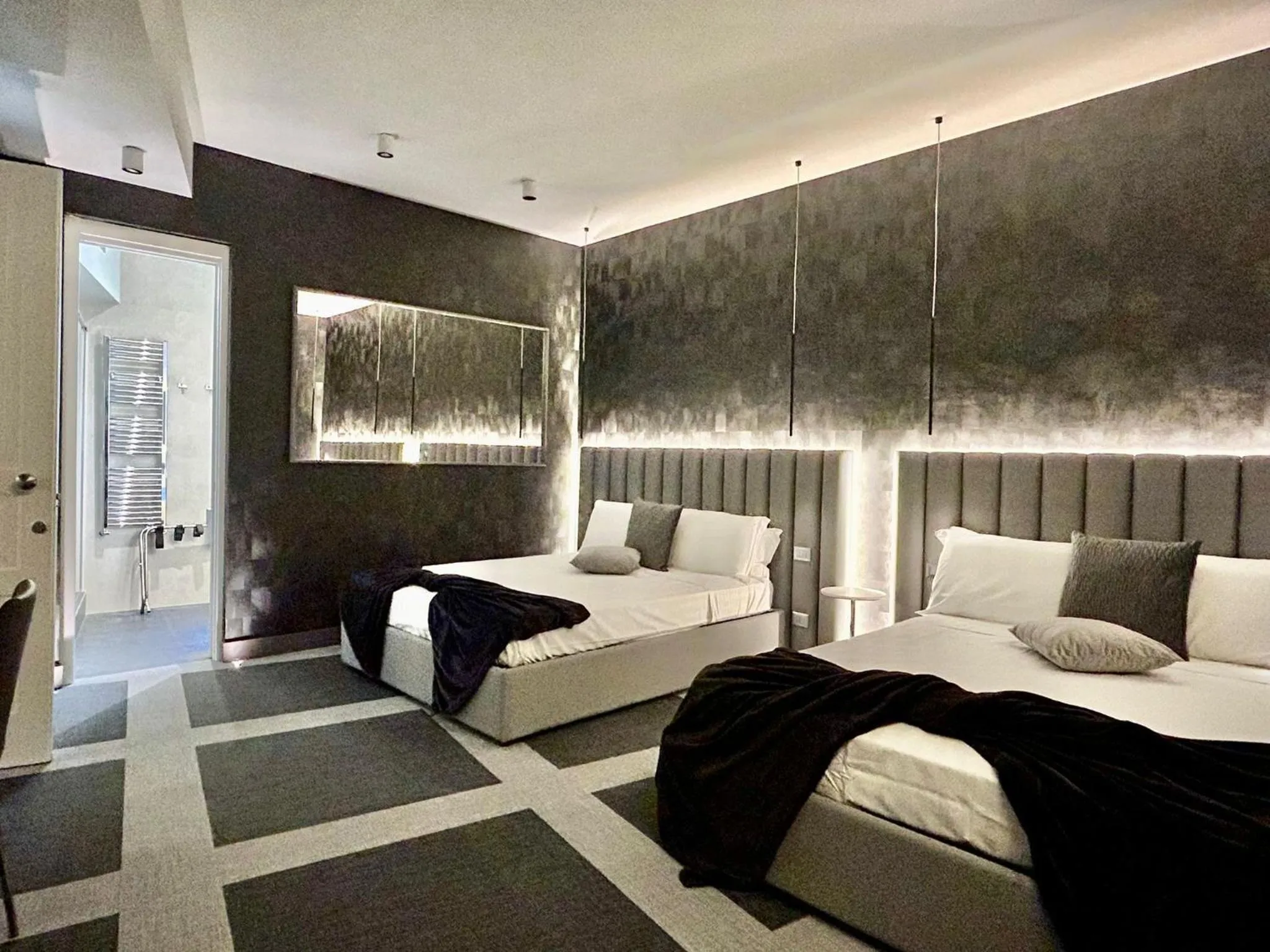 Bedroom, Bed in Private Luxury Suites