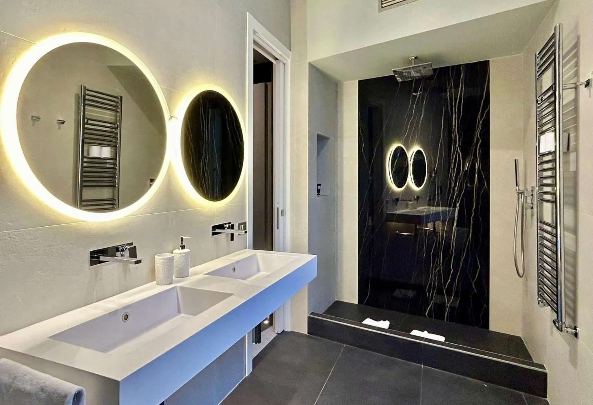 Shower in Private Luxury Suites