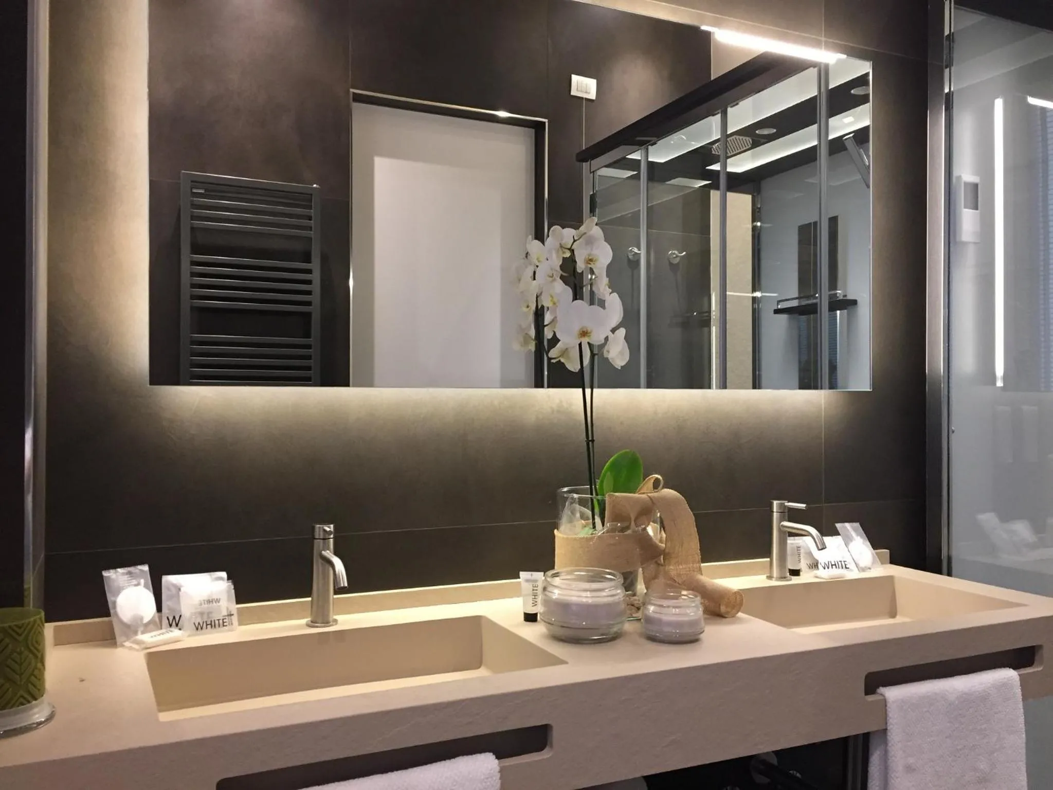 Bathroom in Private Luxury Suites