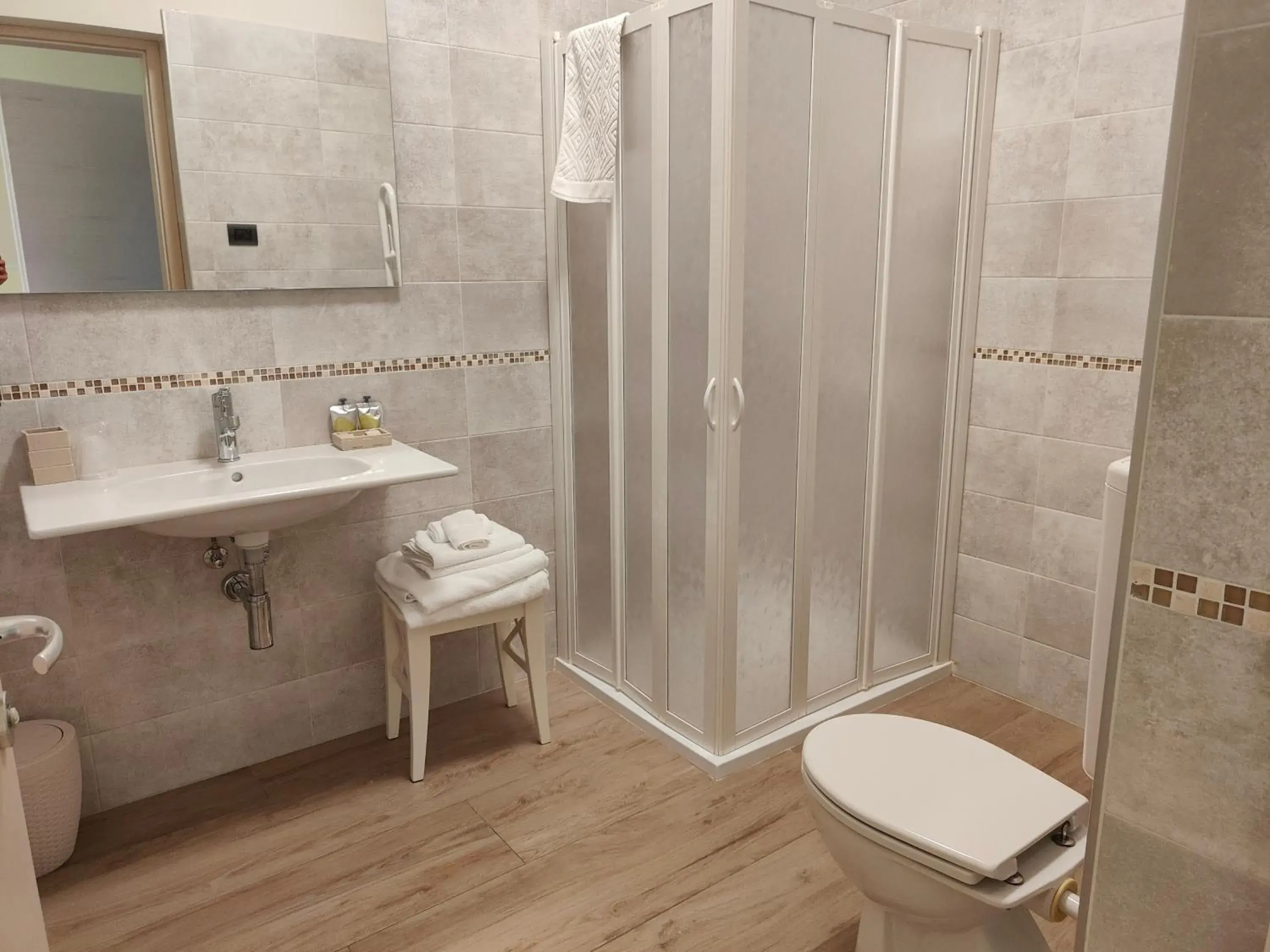 Double Room - Disability Access in Agriturismo Corte Ambrosi Double Room - Disability Access in Agriturismo Corte Ambrosi