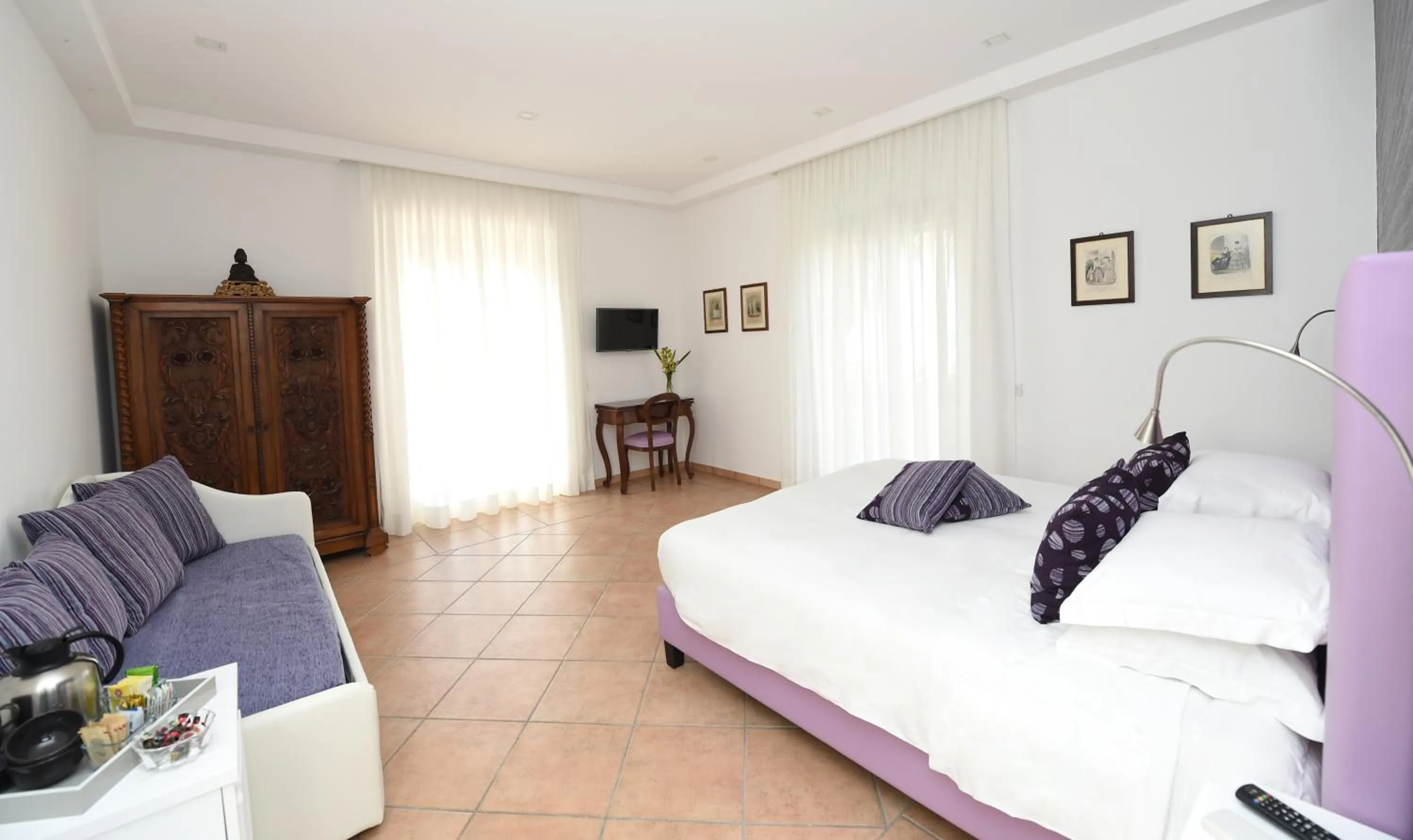 Bedroom, Bed in Bella Sorrento B&B