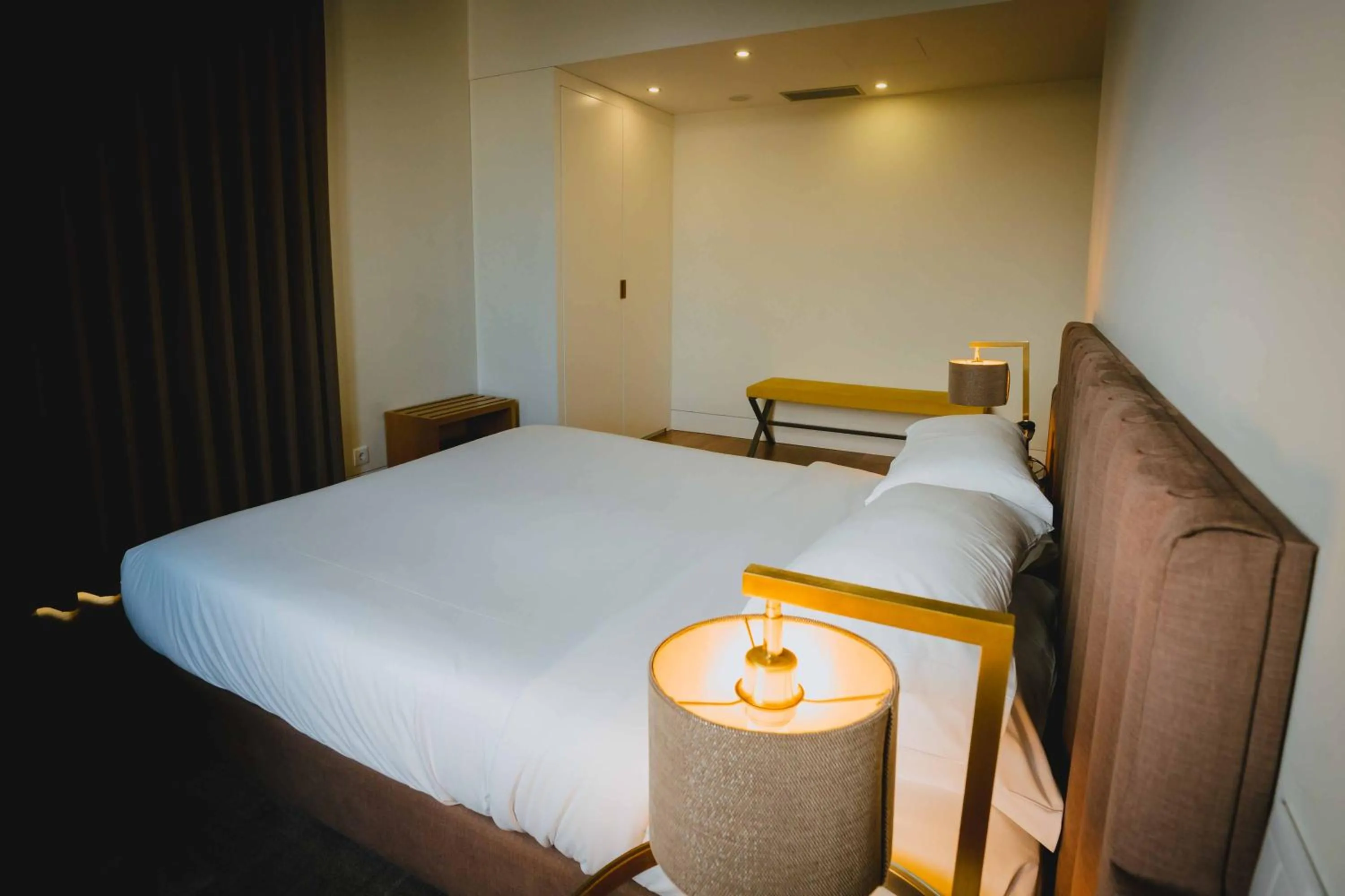 Bedroom, Bed in Borralha Hotel, Restaurante & Spa