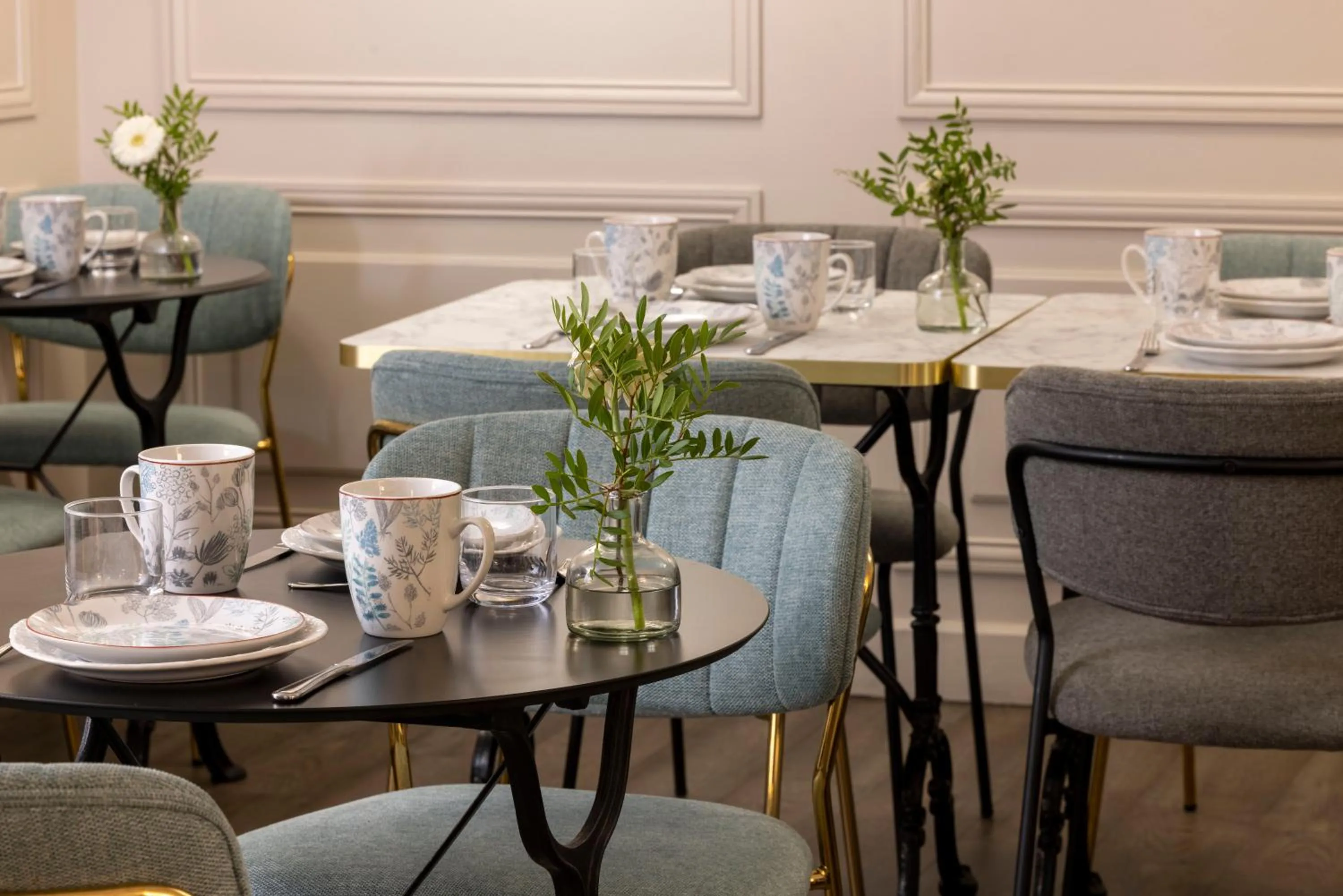 Breakfast in Hôtel Madeleine Haussmann