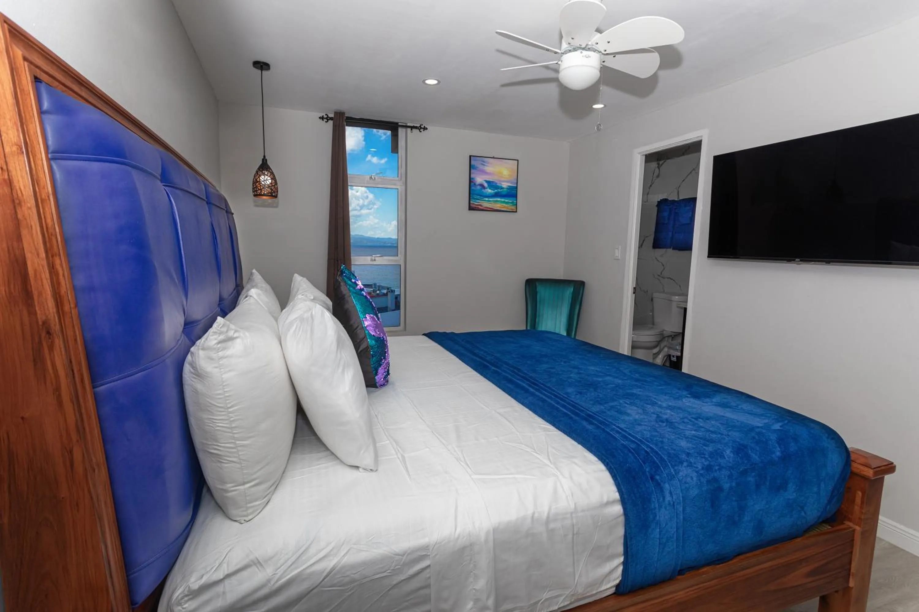 Bed in Montego Bay Club Apartments