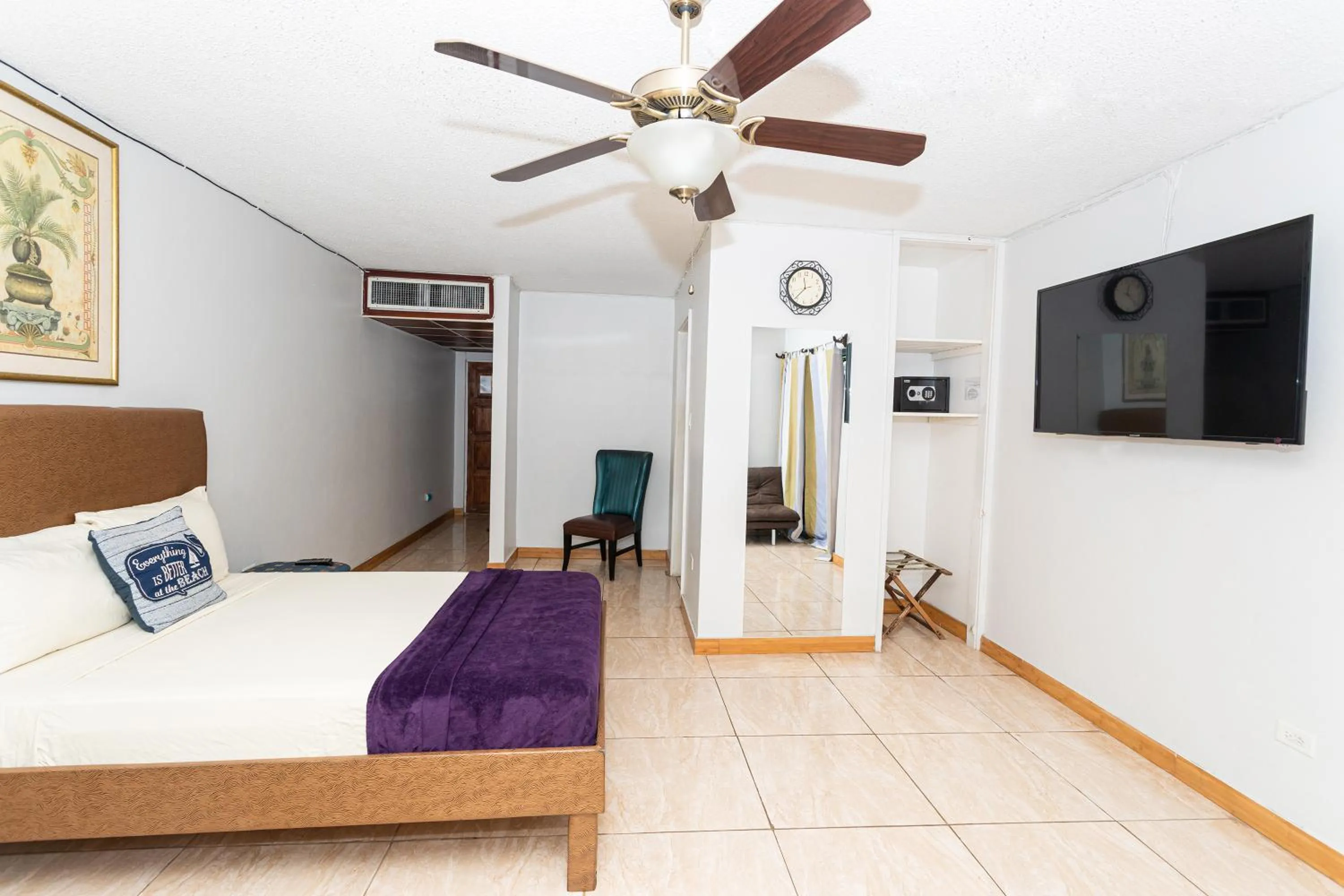 Bed in Montego Bay Club Apartments