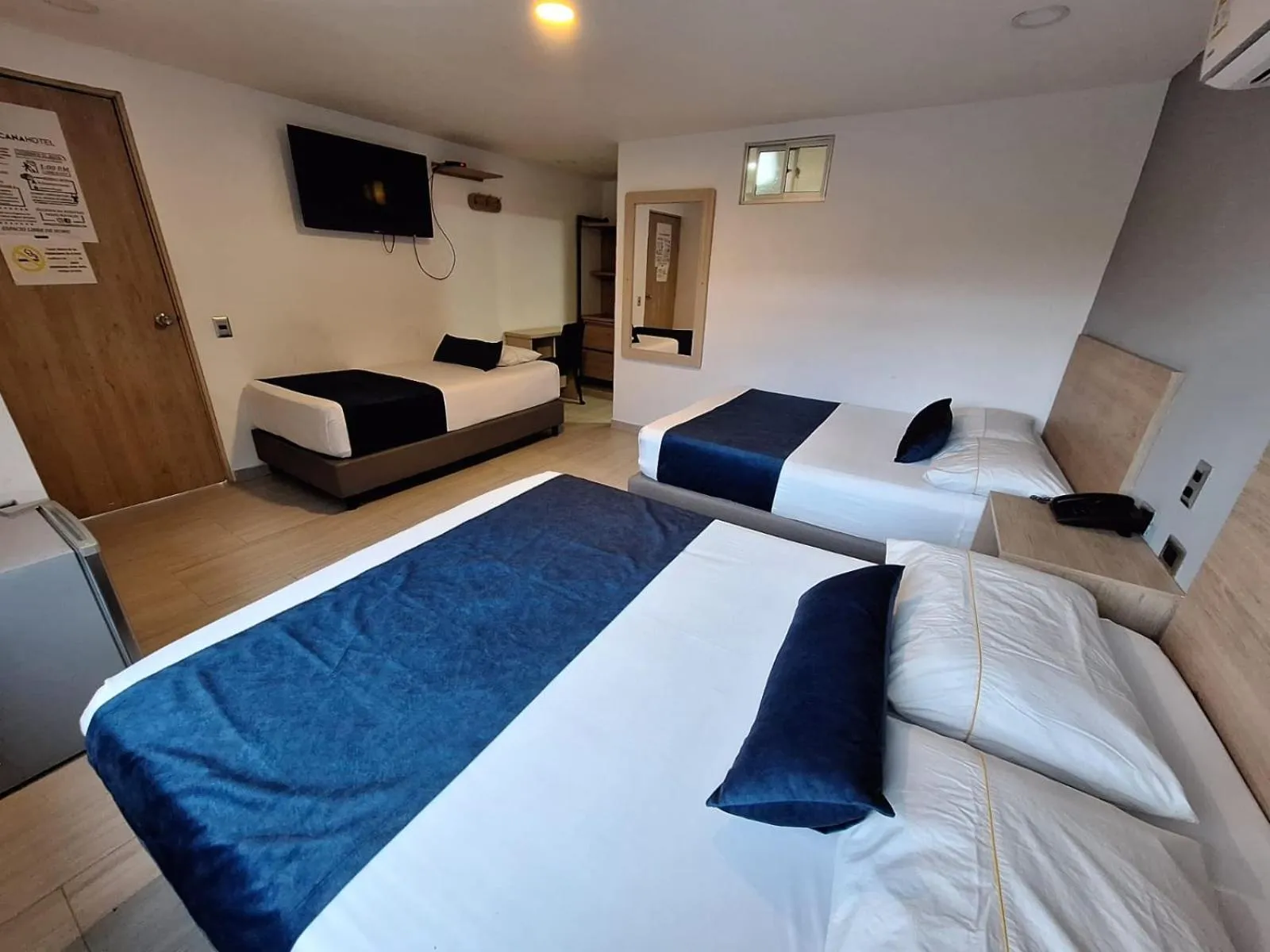 Bed in Hotel Suramericana