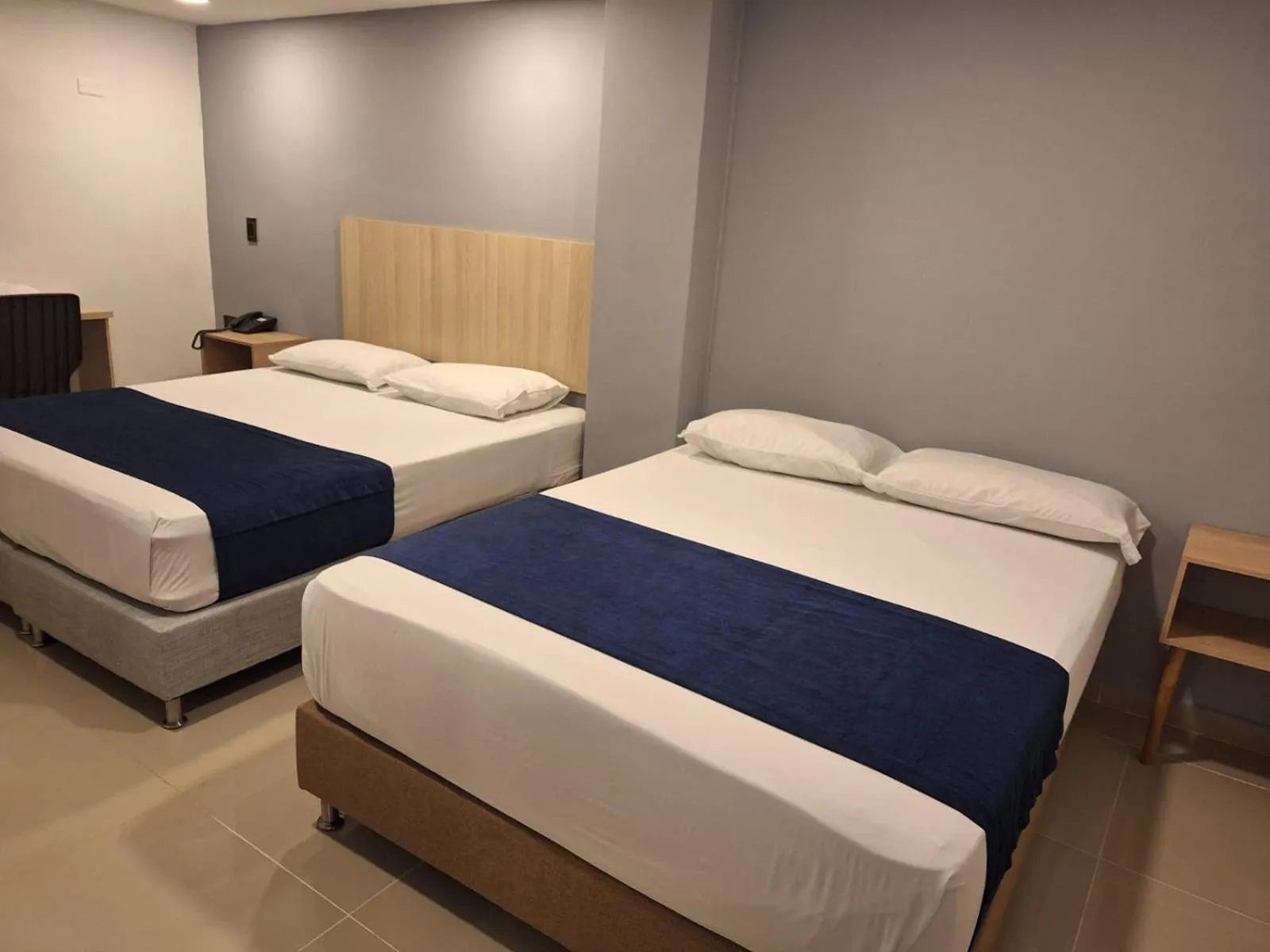 Bed in Hotel Suramericana