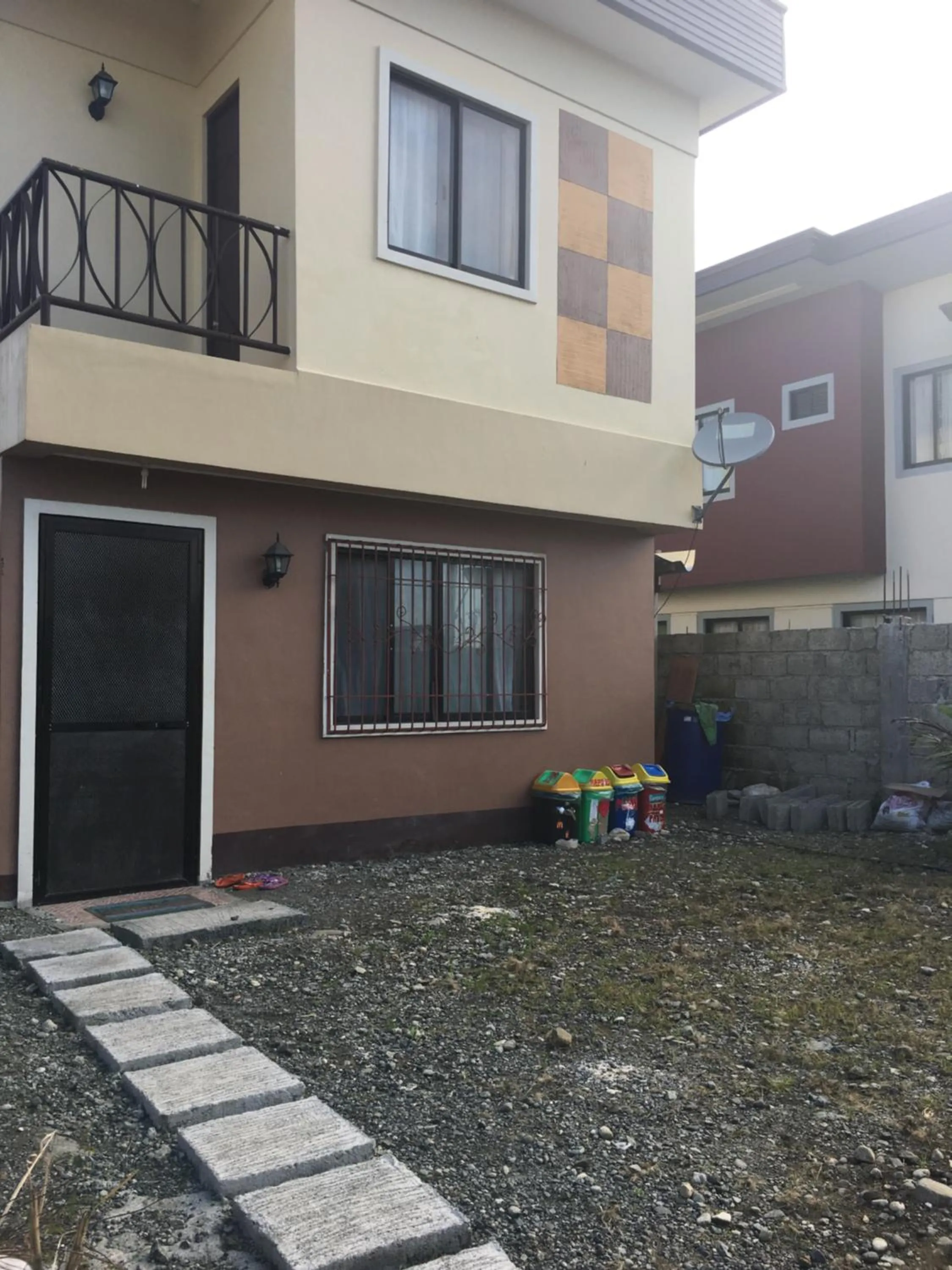 Facade/entrance in Pines Mansion 2 Homestay Rooms for Rent in Cash with 30 percent Advance Payment to Confirm