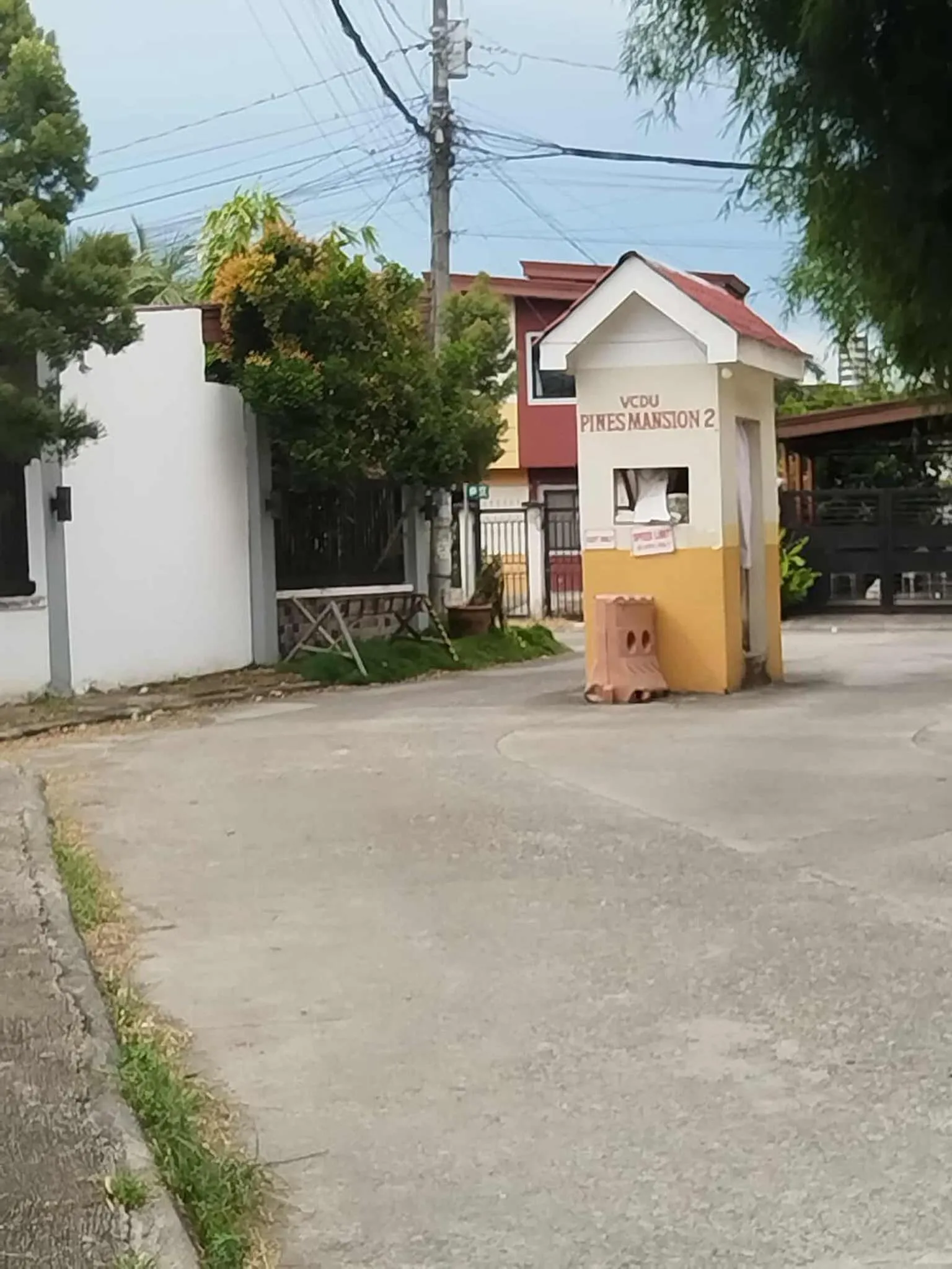 Pines Mansion 2 Homestay Rooms for Rent in Cash with 30 percent Advance Payment to Confirm