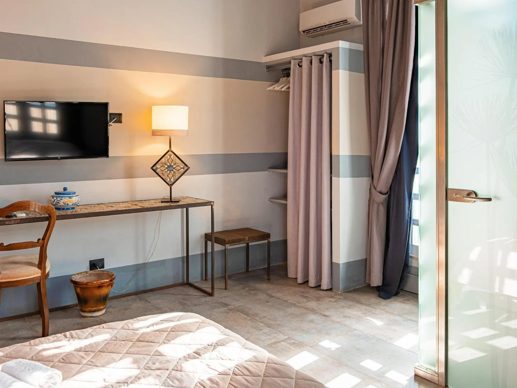 Bedroom in Design 4 Rooms