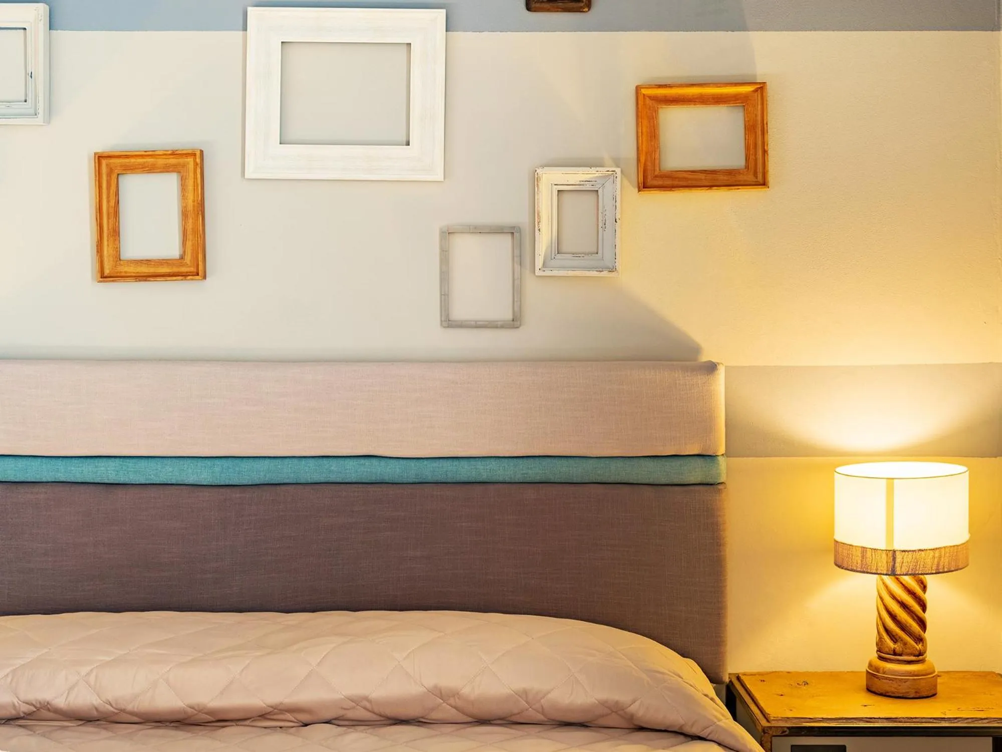 Bed in Design 4 Rooms