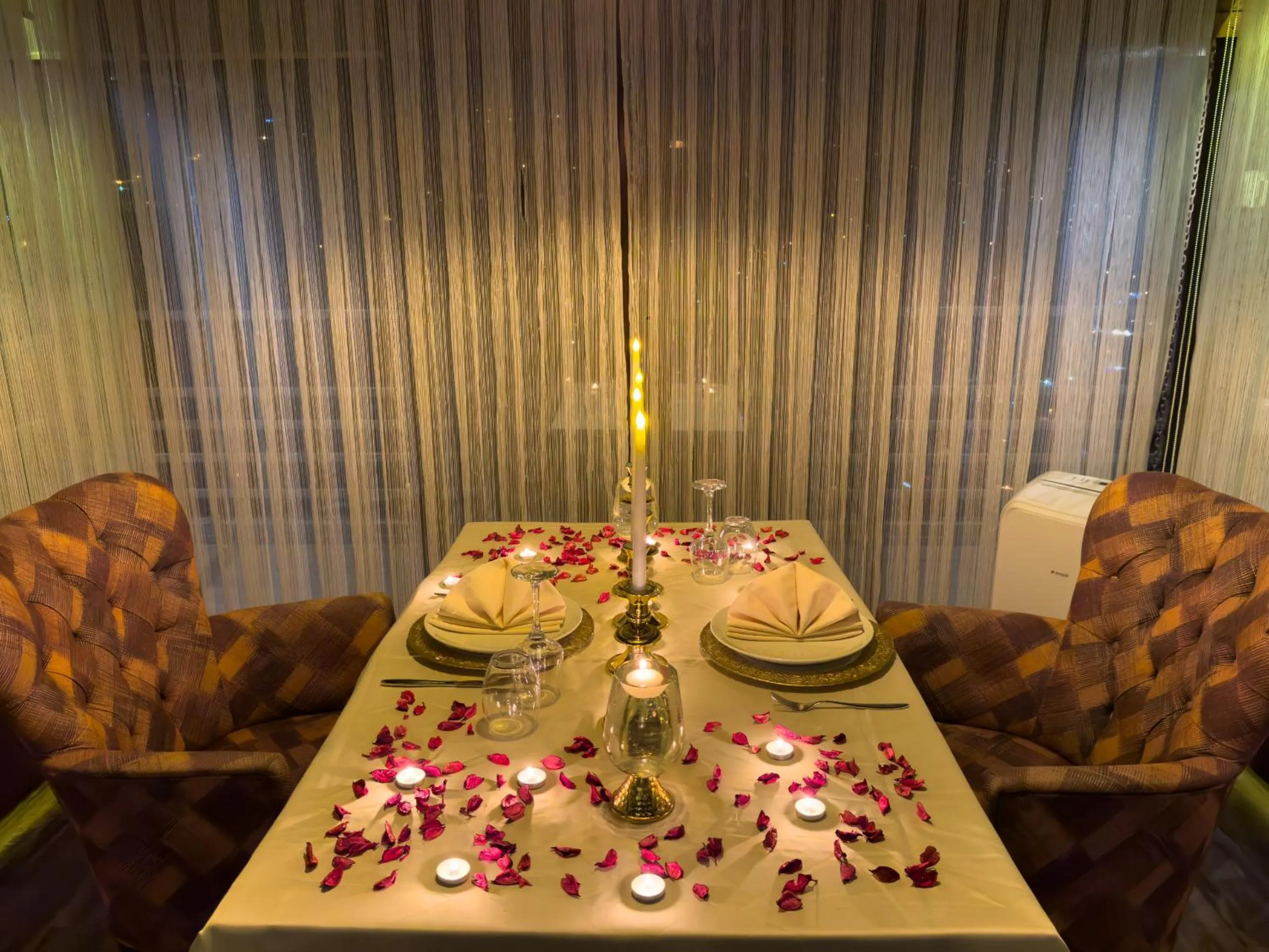 Food and drinks in Sera Lake Resort Hotel Spa & Aparts