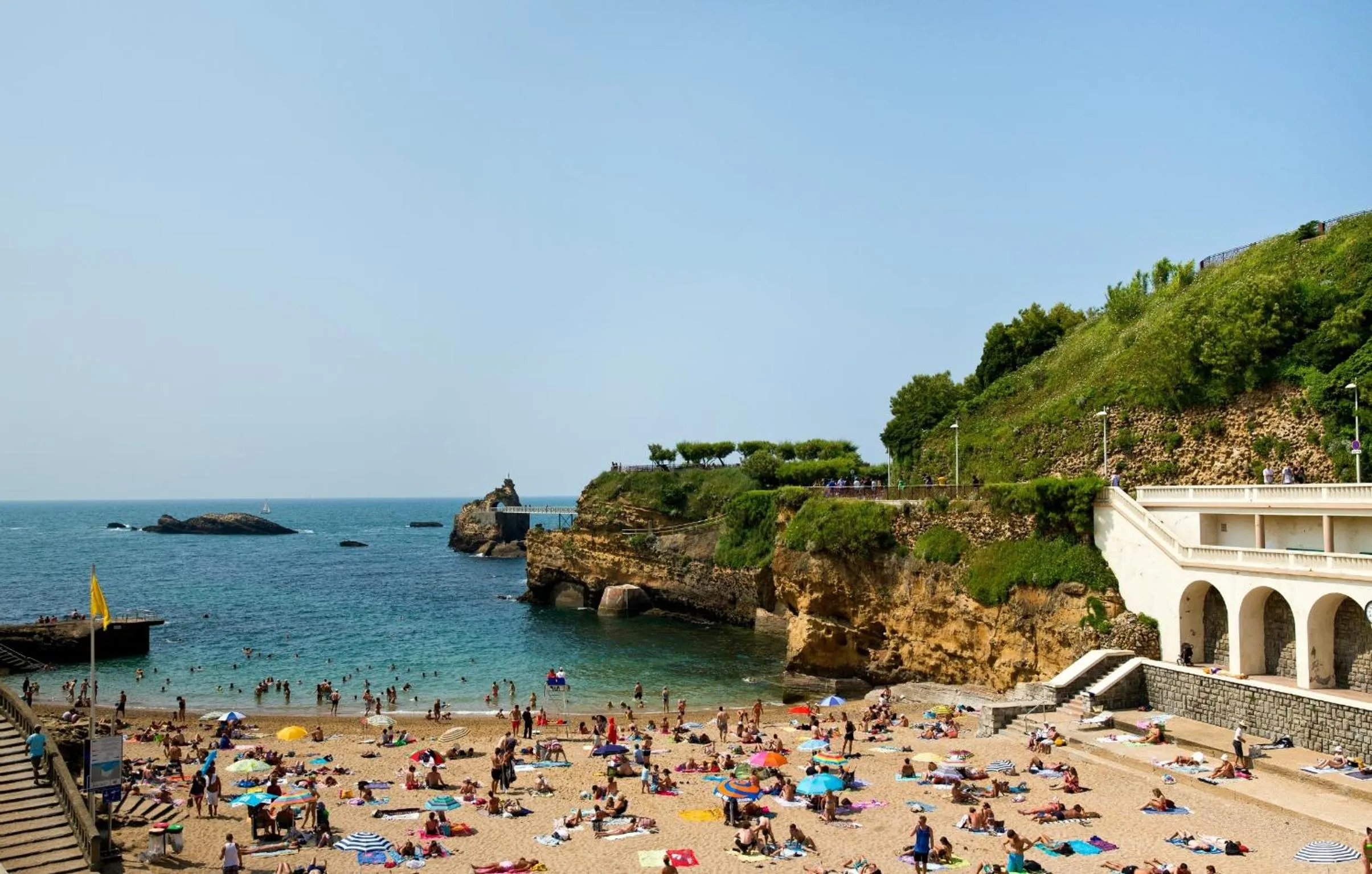 Area and facilities in Hôtel Le Saphir