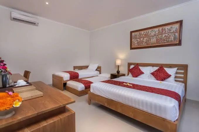 Family, Bed in Jani's Place Cottage by Purely