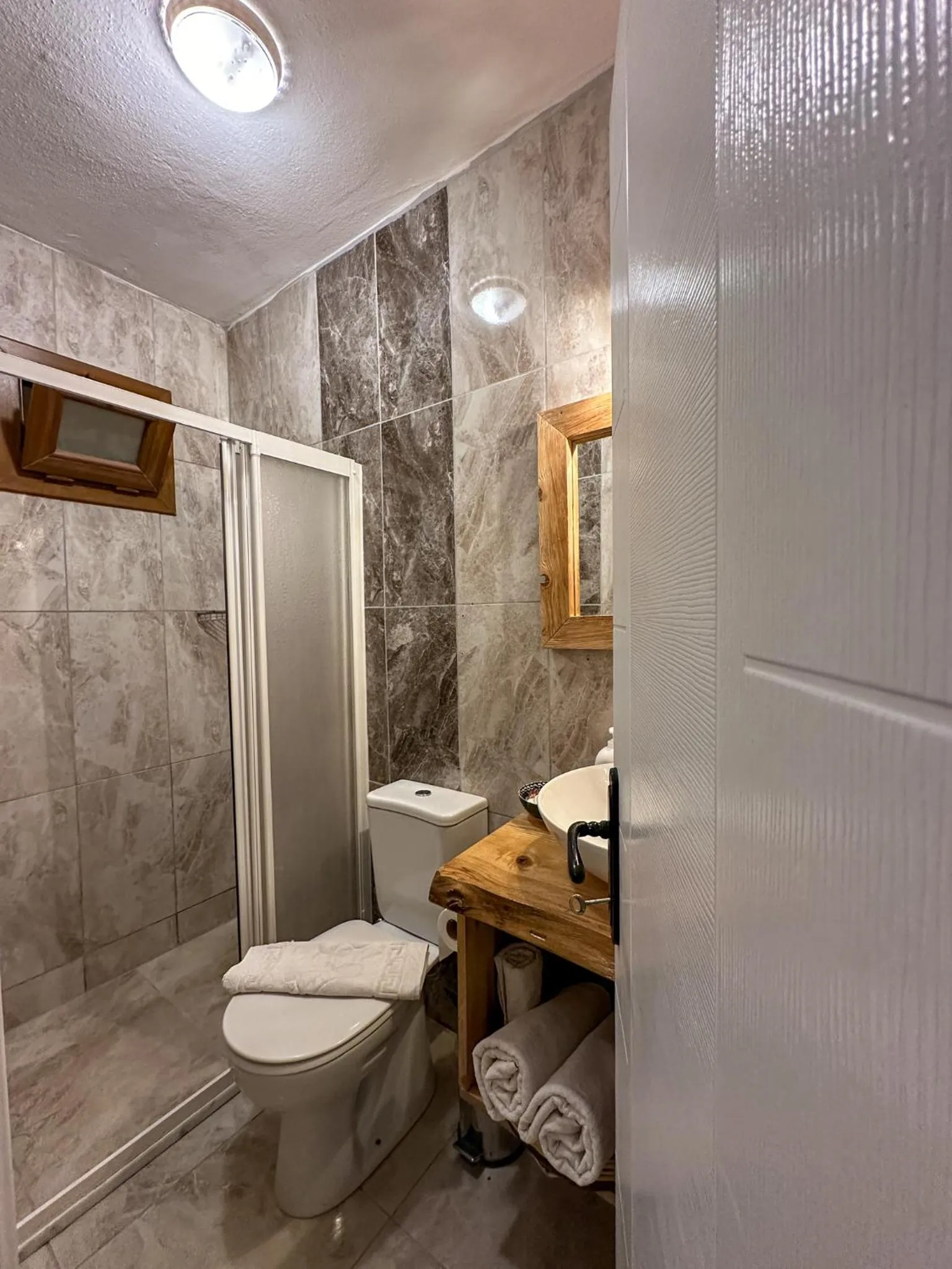 Bathroom in Faralya Misafir Evi