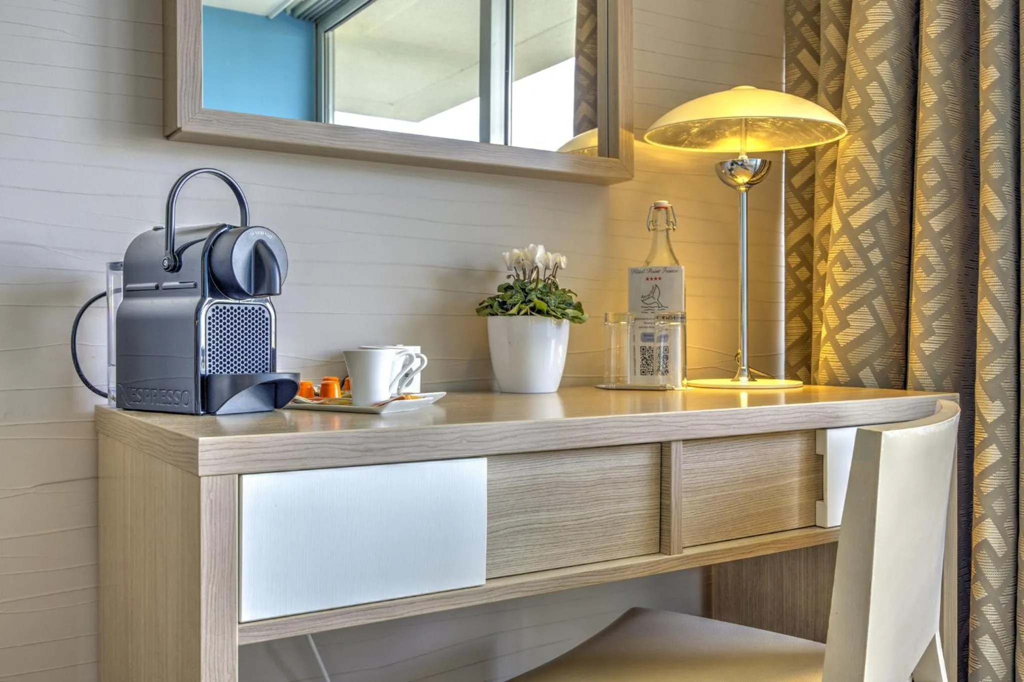 Seating area in Hôtel Point France