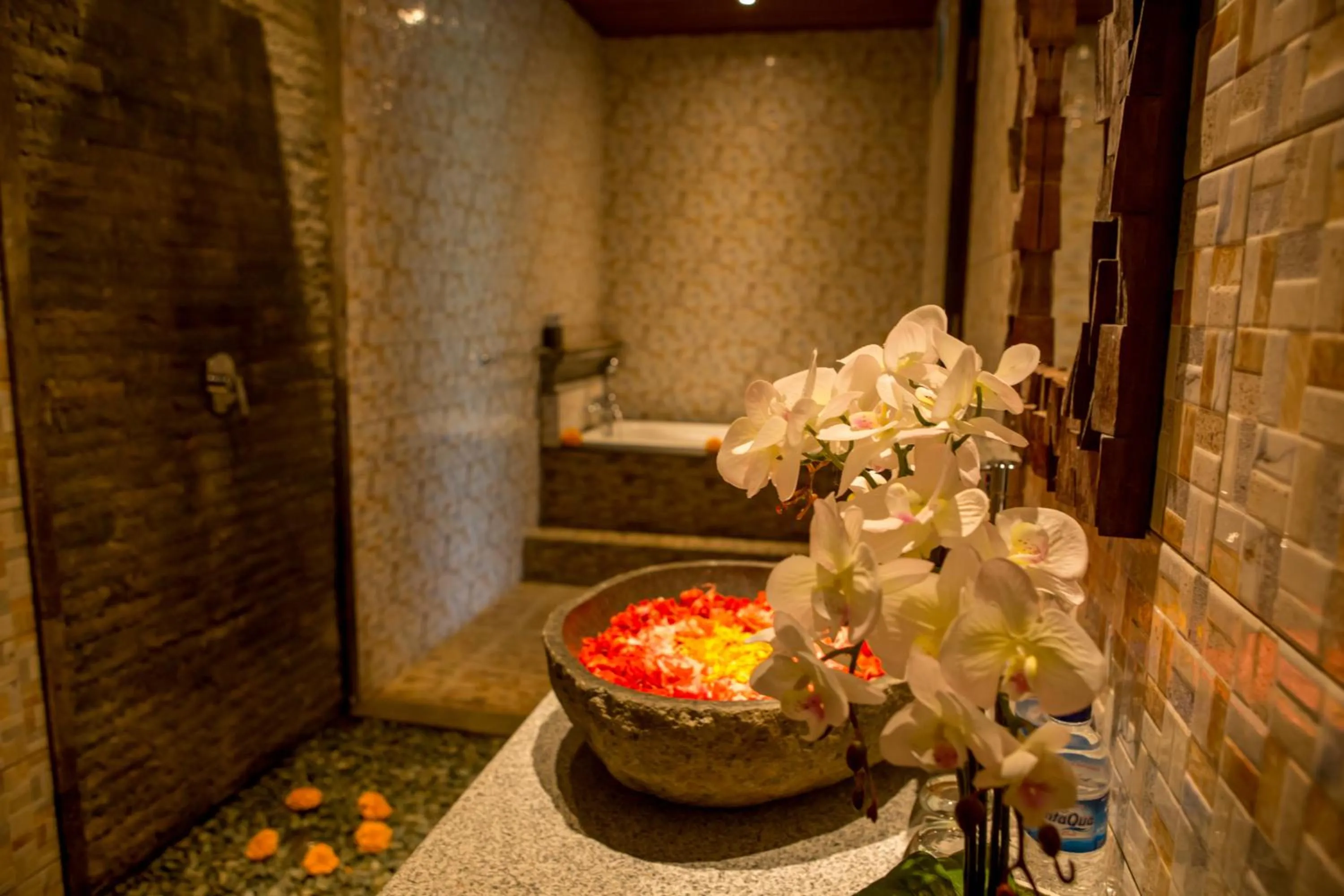 Bathroom in Ayu Duwur Beji