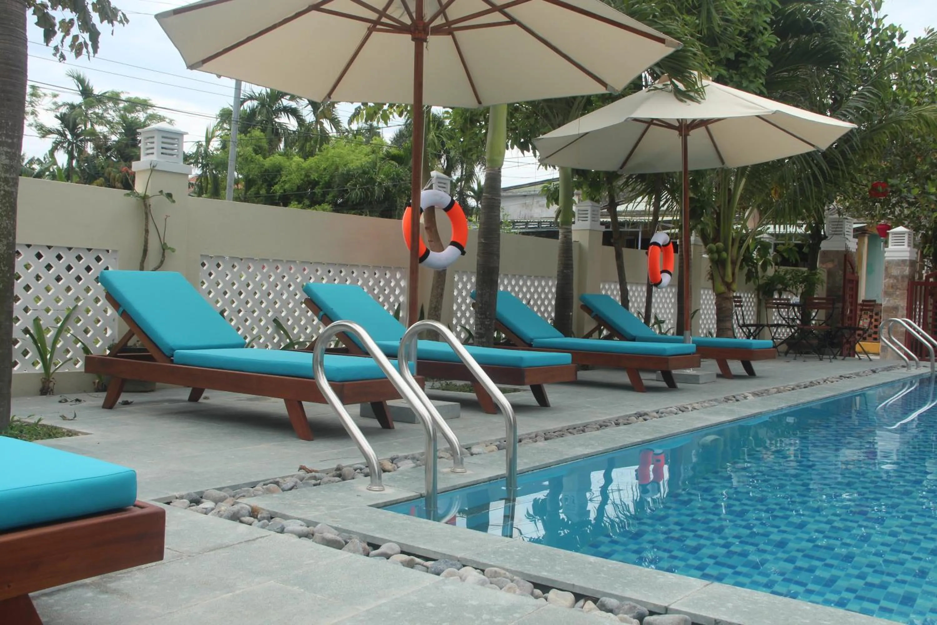 Swimming pool in Gia Lam Villa Hoi An