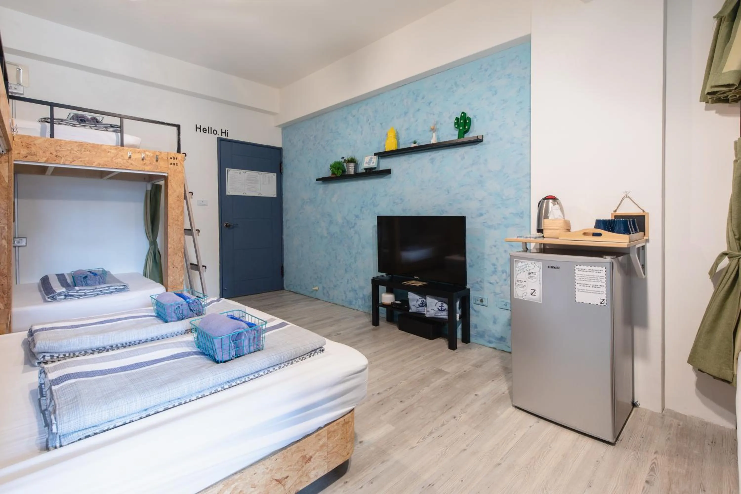 Bed in EATzzZ Hostel