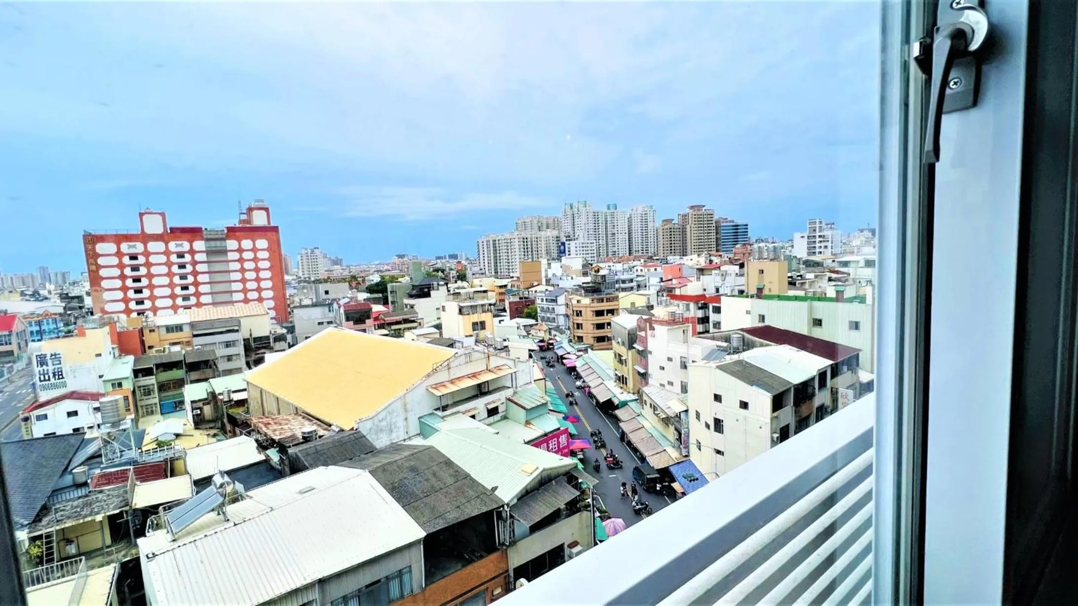 City view in 4 Design Inn