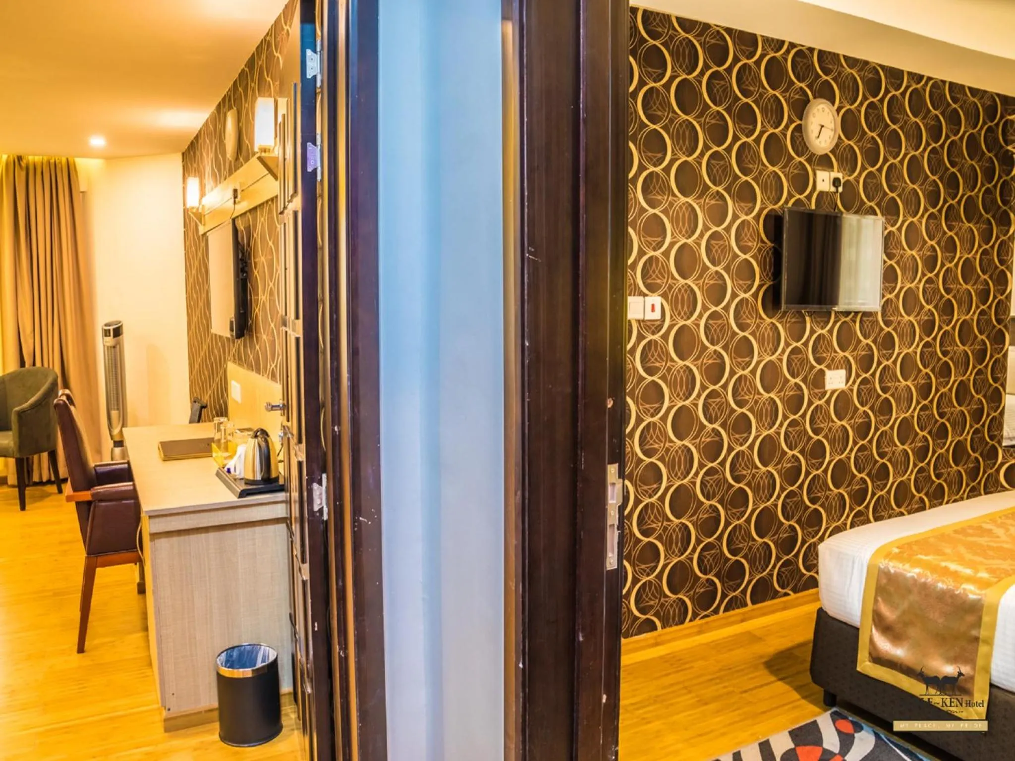 TV and multimedia, Bed in The Ole-Ken Hotel