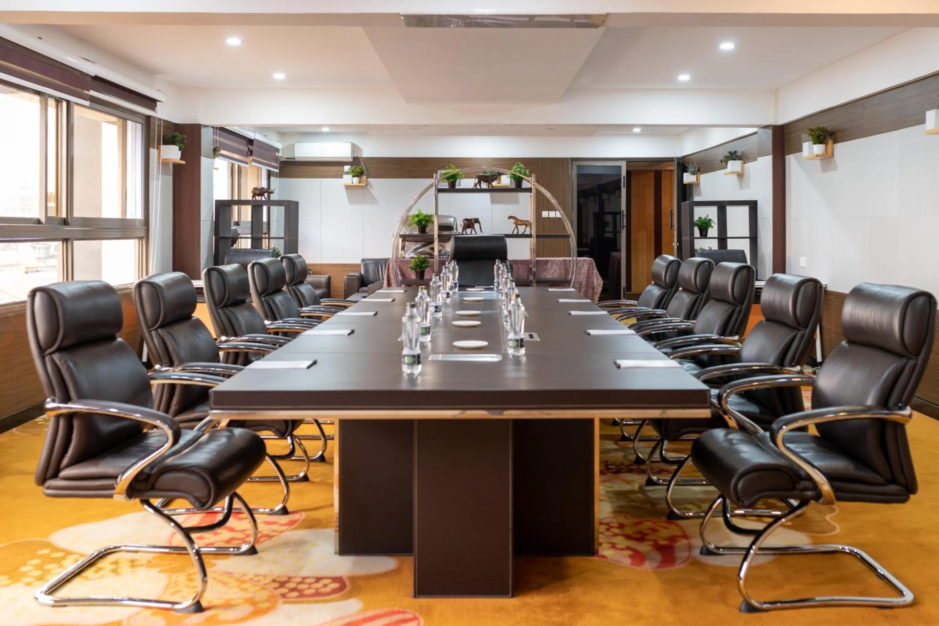 Meeting/conference room in The Ole-Ken Hotel