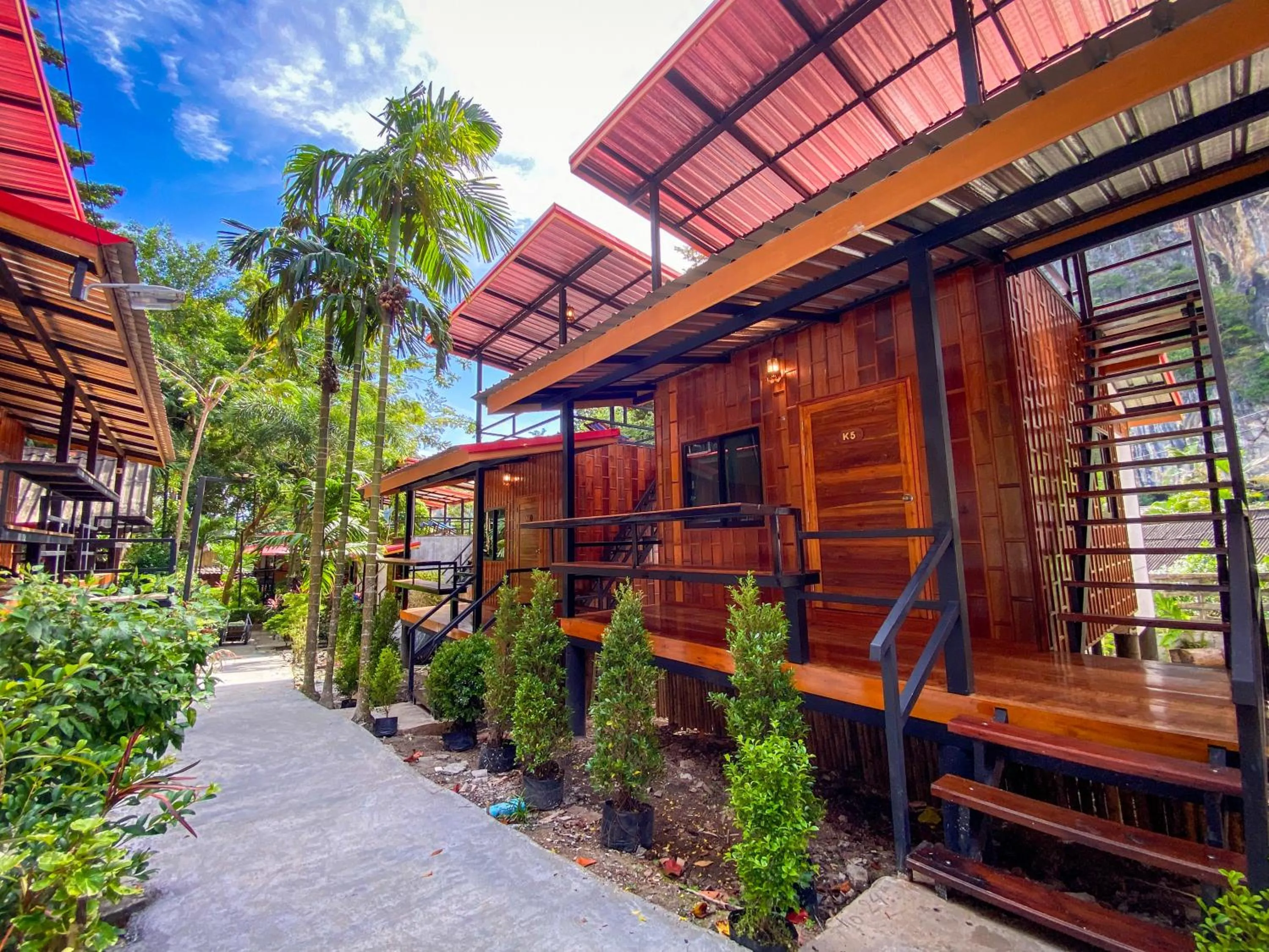 Garden in Rapala Rock Wood Resort- SHA Plus