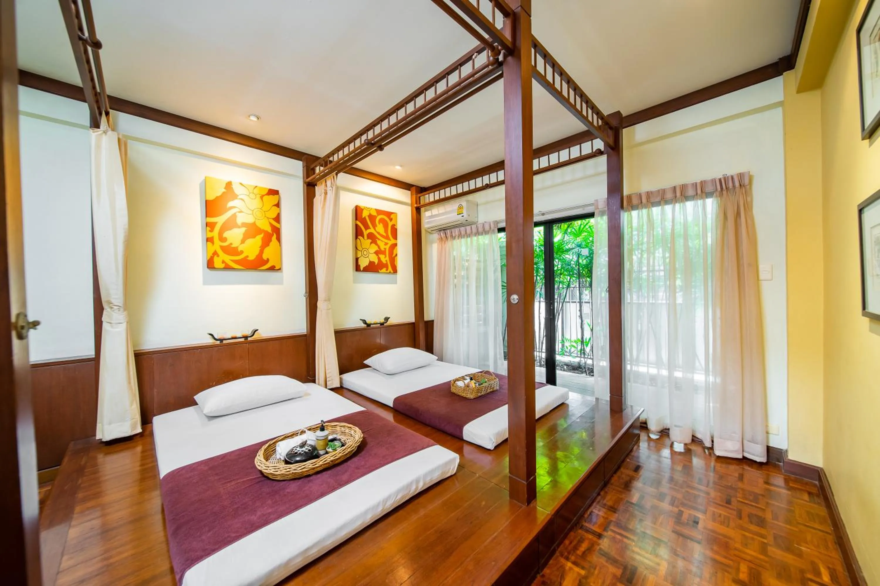 Massage, Bed in Cosy Beach Hotel - SHA Extra Plus