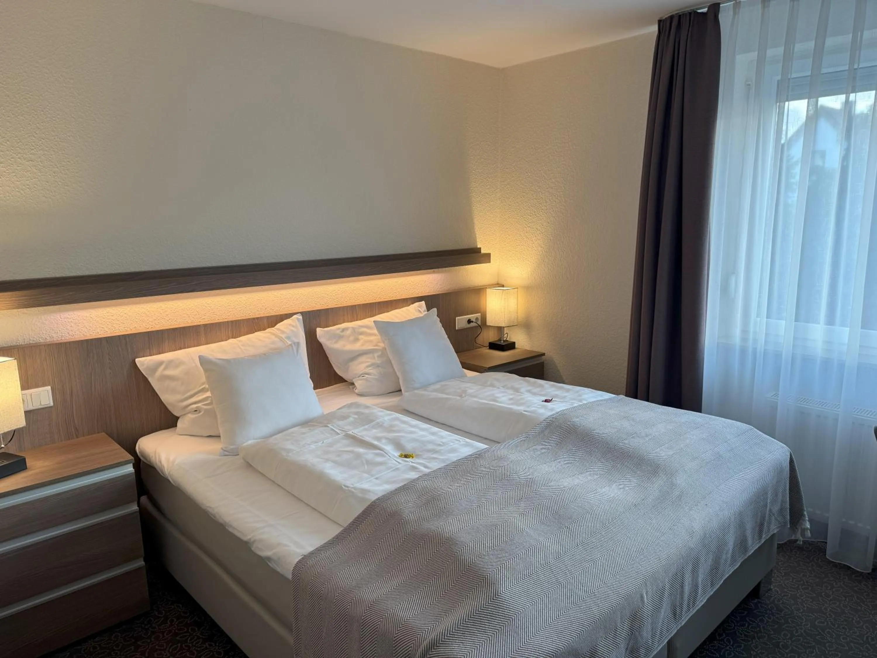 Photo of the whole room, Bed in Hotel Zum Ritter