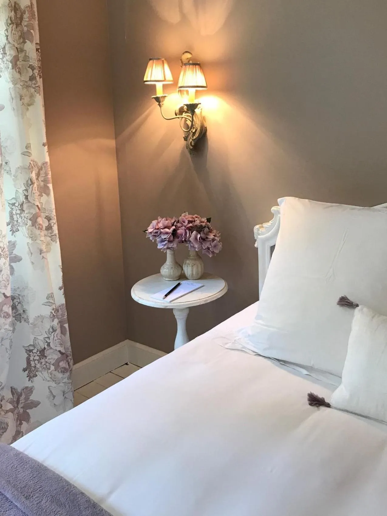 Bed in B&B 't Wit Huys Brugge