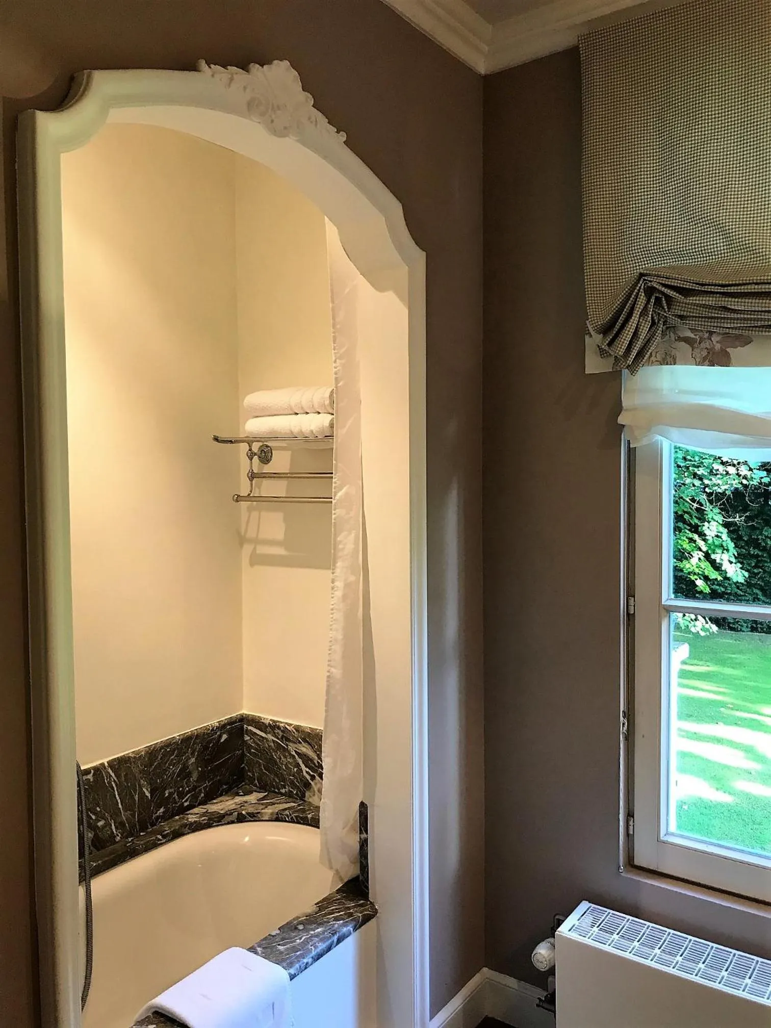 Decorative detail in B&B 't Wit Huys Brugge