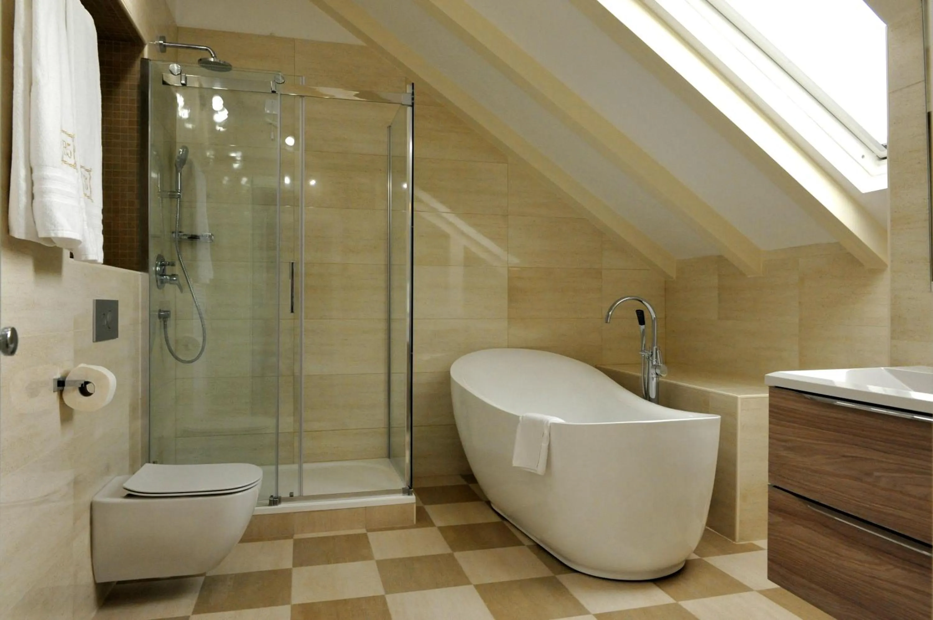 Shower in Bajamonti 5 Luxury Rooms