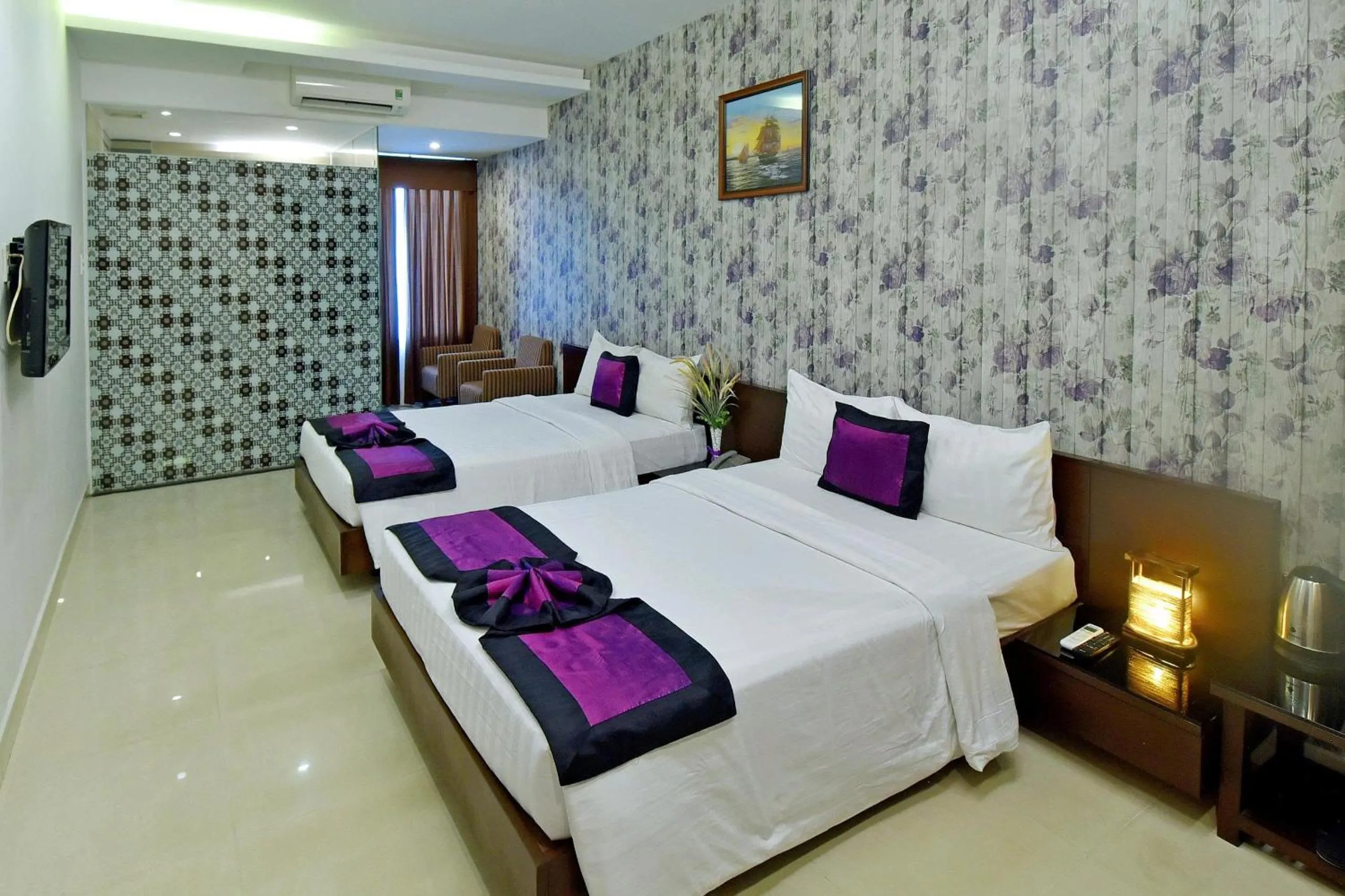 Bedroom, Bed in Ngoc Linh Luxury Hotel