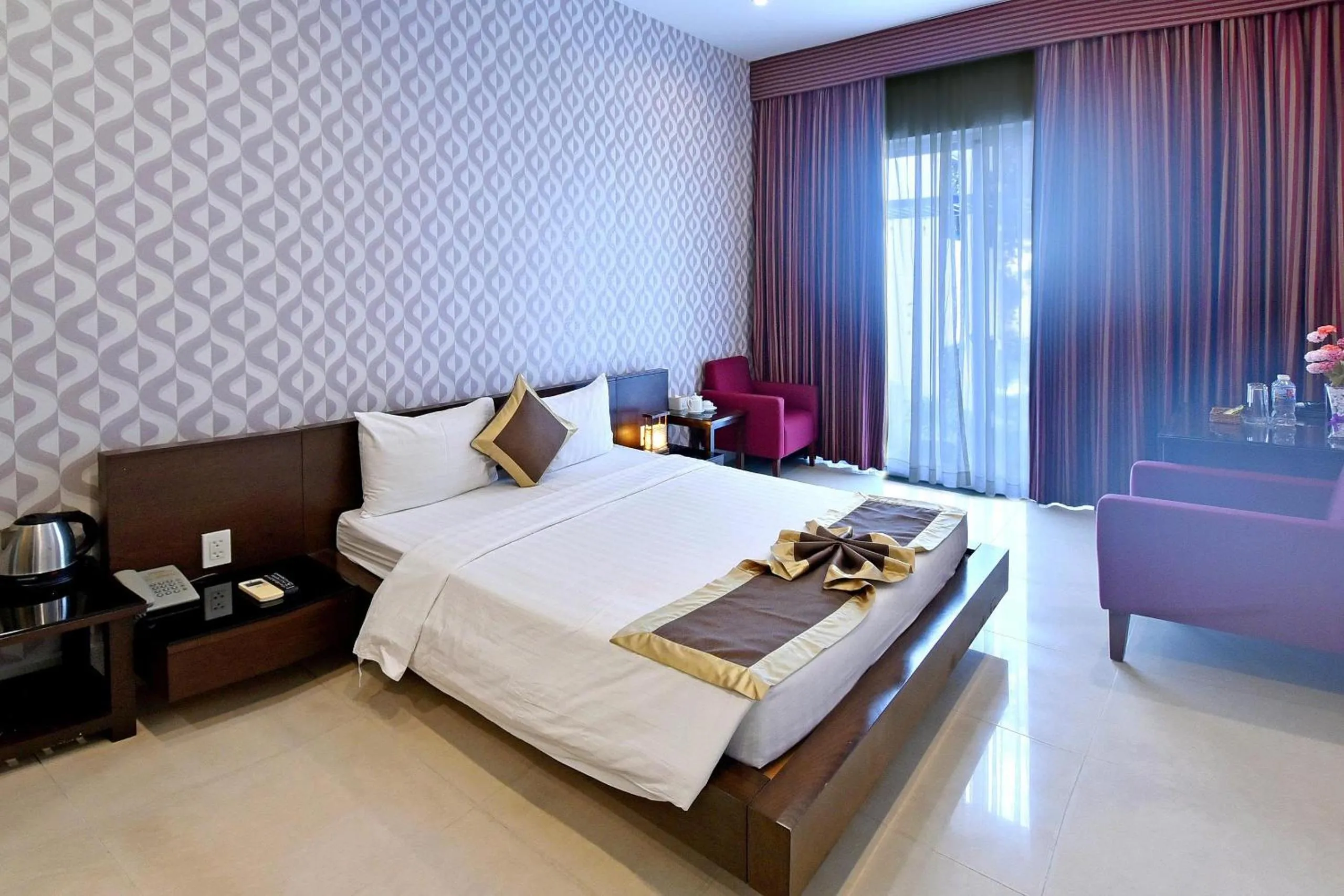 Bedroom, Bed in Ngoc Linh Luxury Hotel