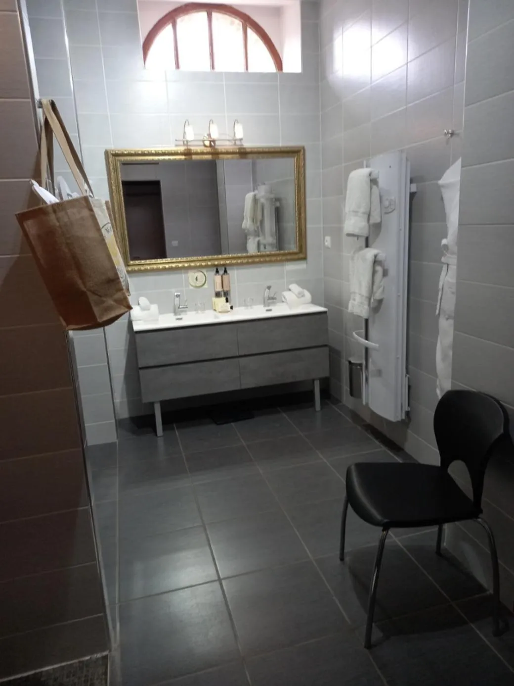 Bathroom in Domaine De Barive