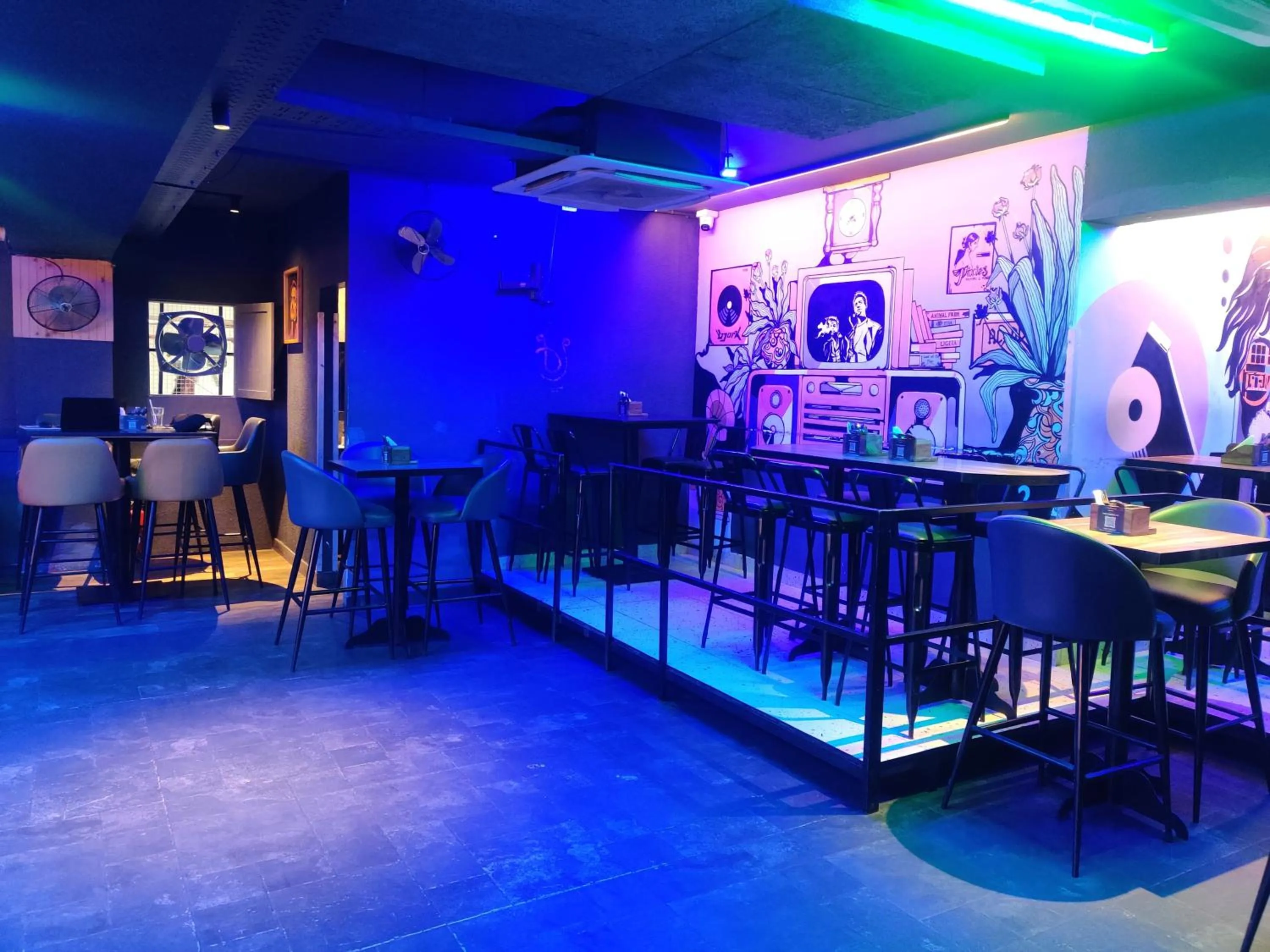 Lounge or bar in Treebo Terminus, Koramangala 5th Block