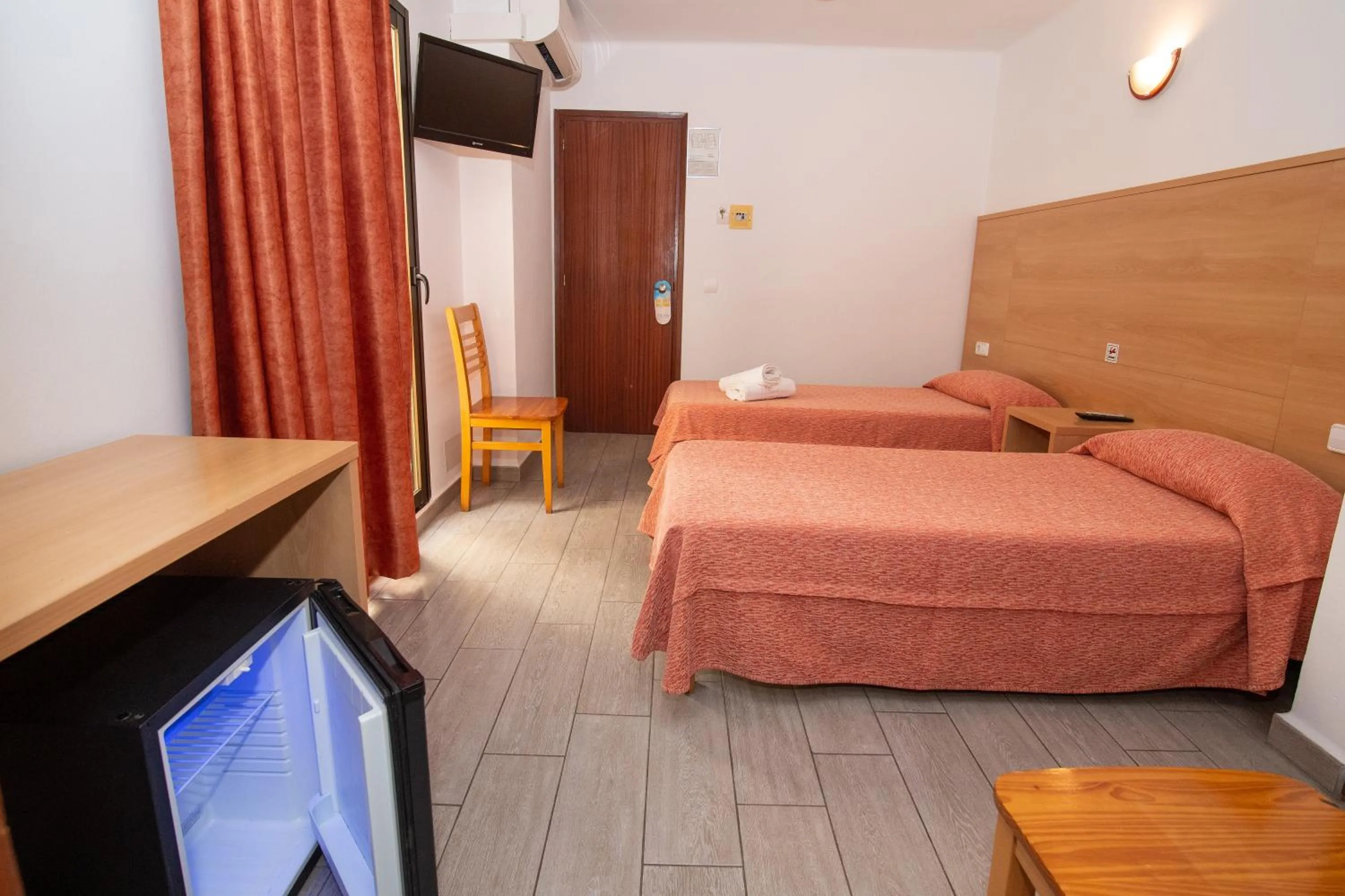 Bed in Hostal Montaña