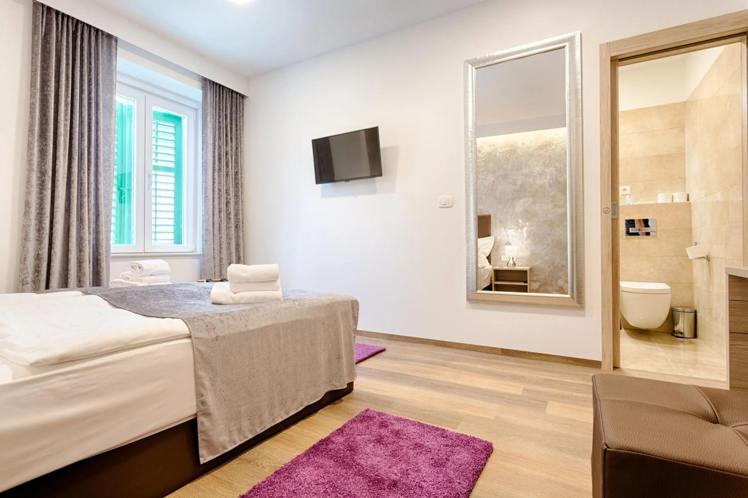 Bedroom, Bed in Central Pearl by Nono Ban Rooms