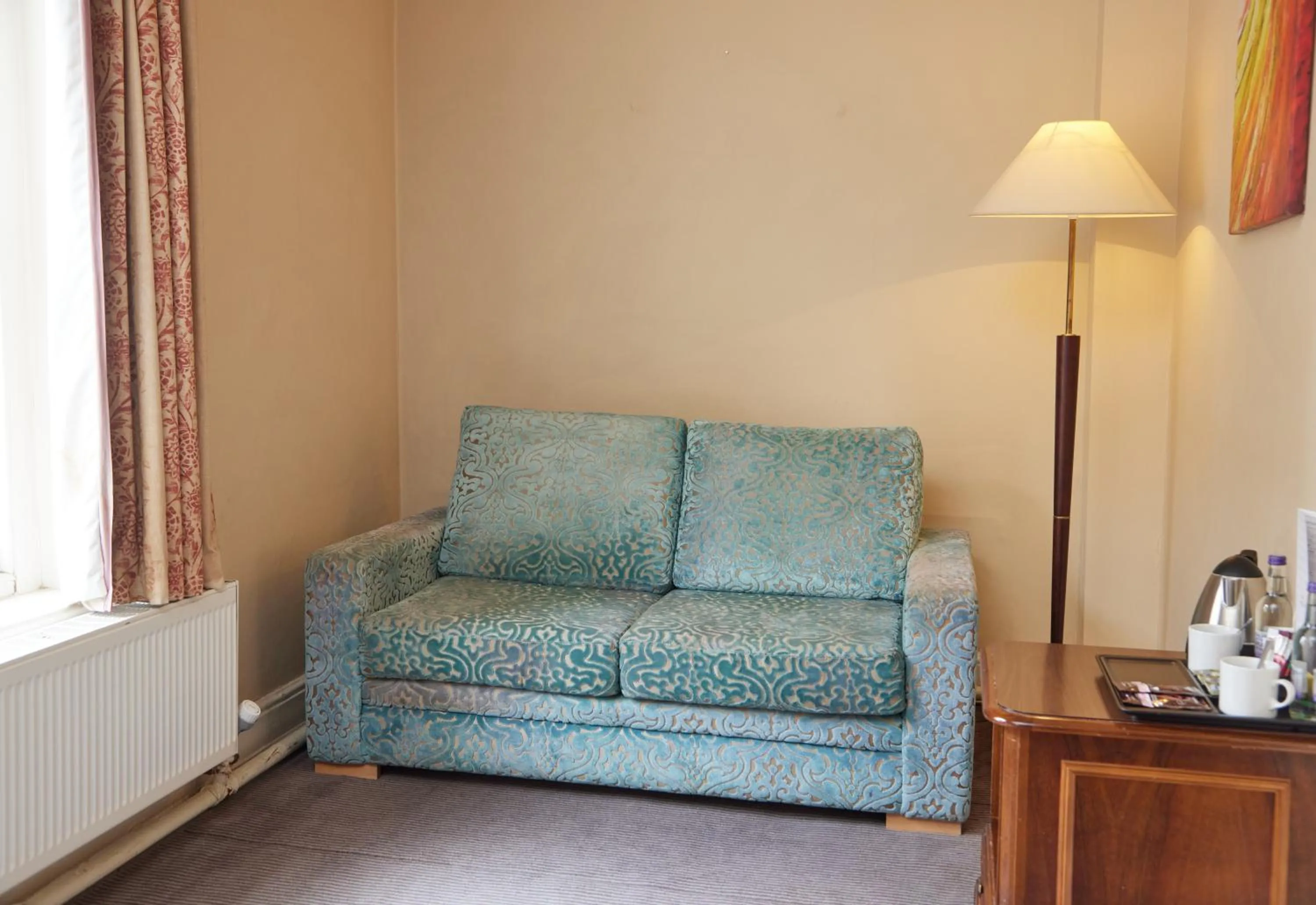 Coffee/tea facilities in George Hotel by Greene King Inns