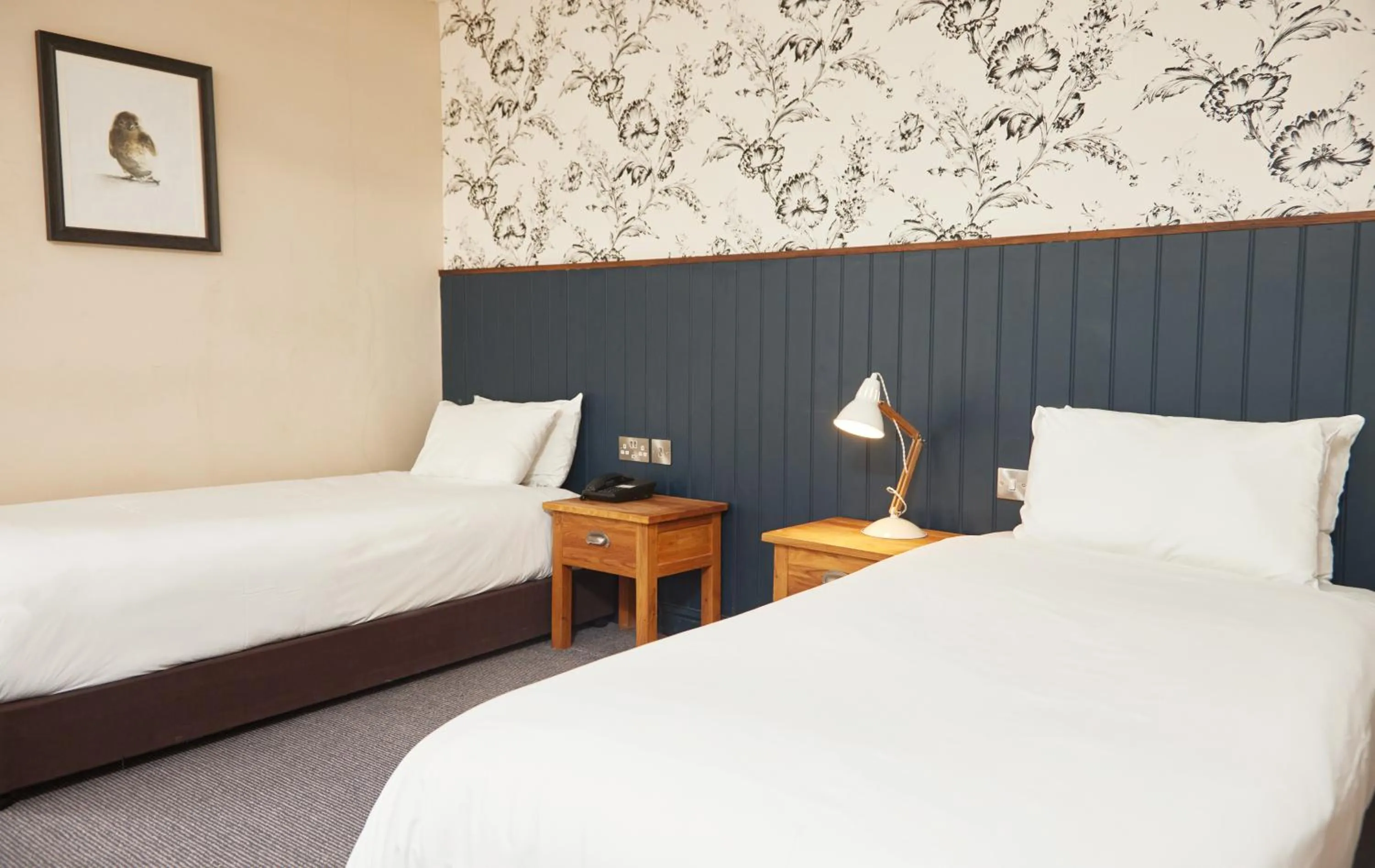 Bedroom, Bed in Swan Hotel by Greene King Inns