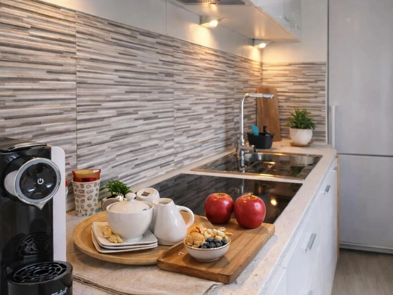 kitchen in Boutique Mobile Homes UlikaRovinj