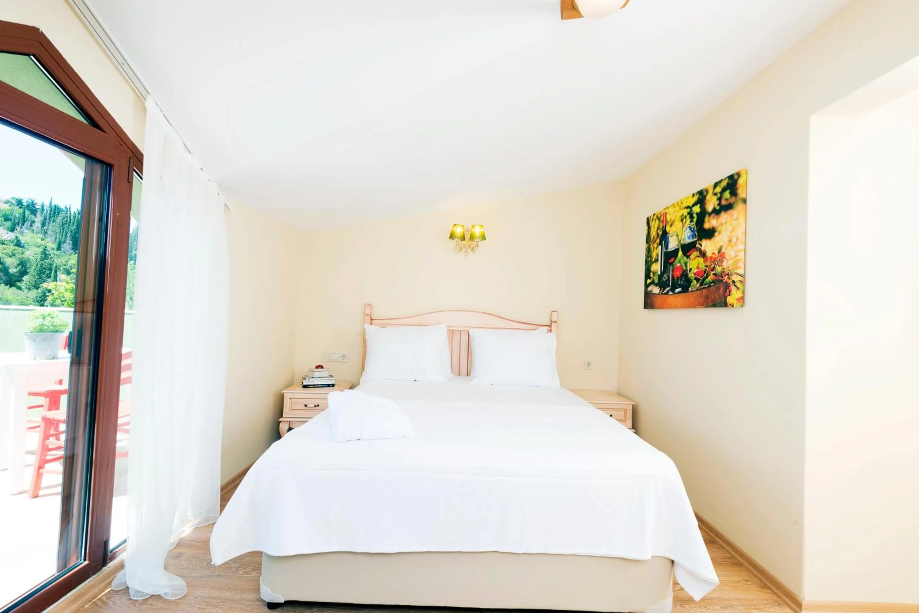 View (from property/room), Bed in Belizi Hotel