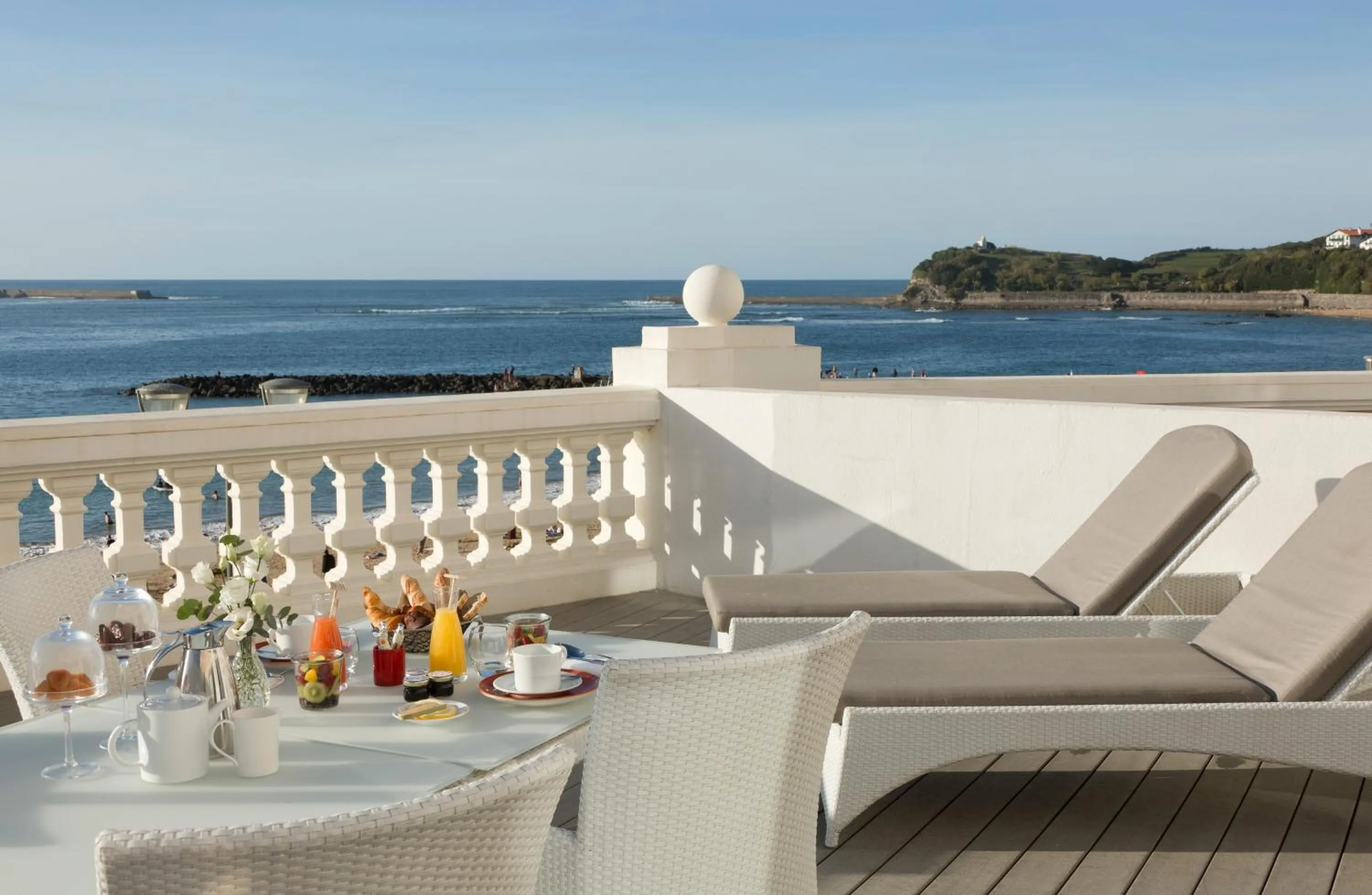Balcony/Terrace in Grand Hôtel Thalasso & Spa