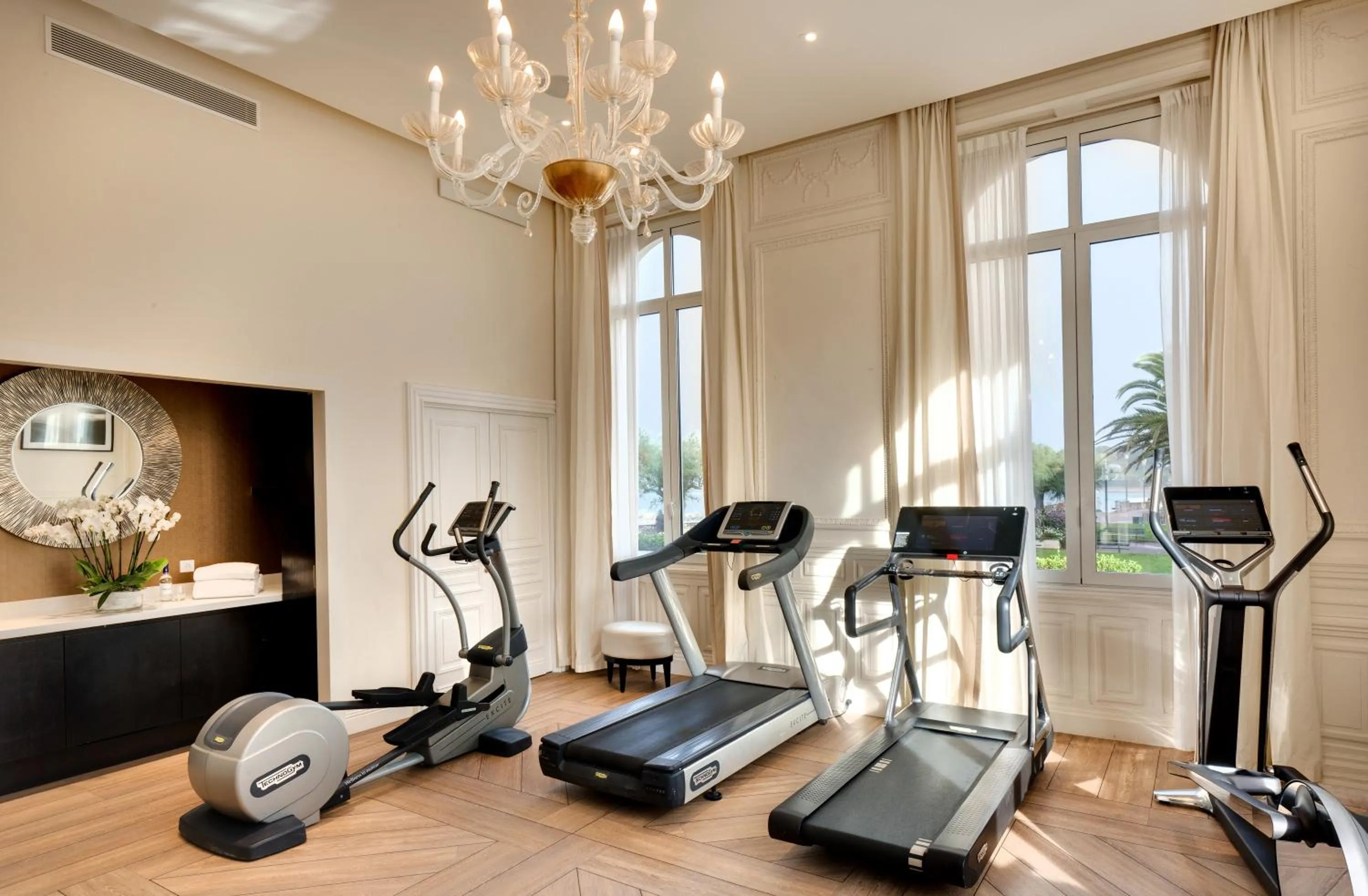 Fitness centre/facilities in Grand Hôtel Thalasso & Spa