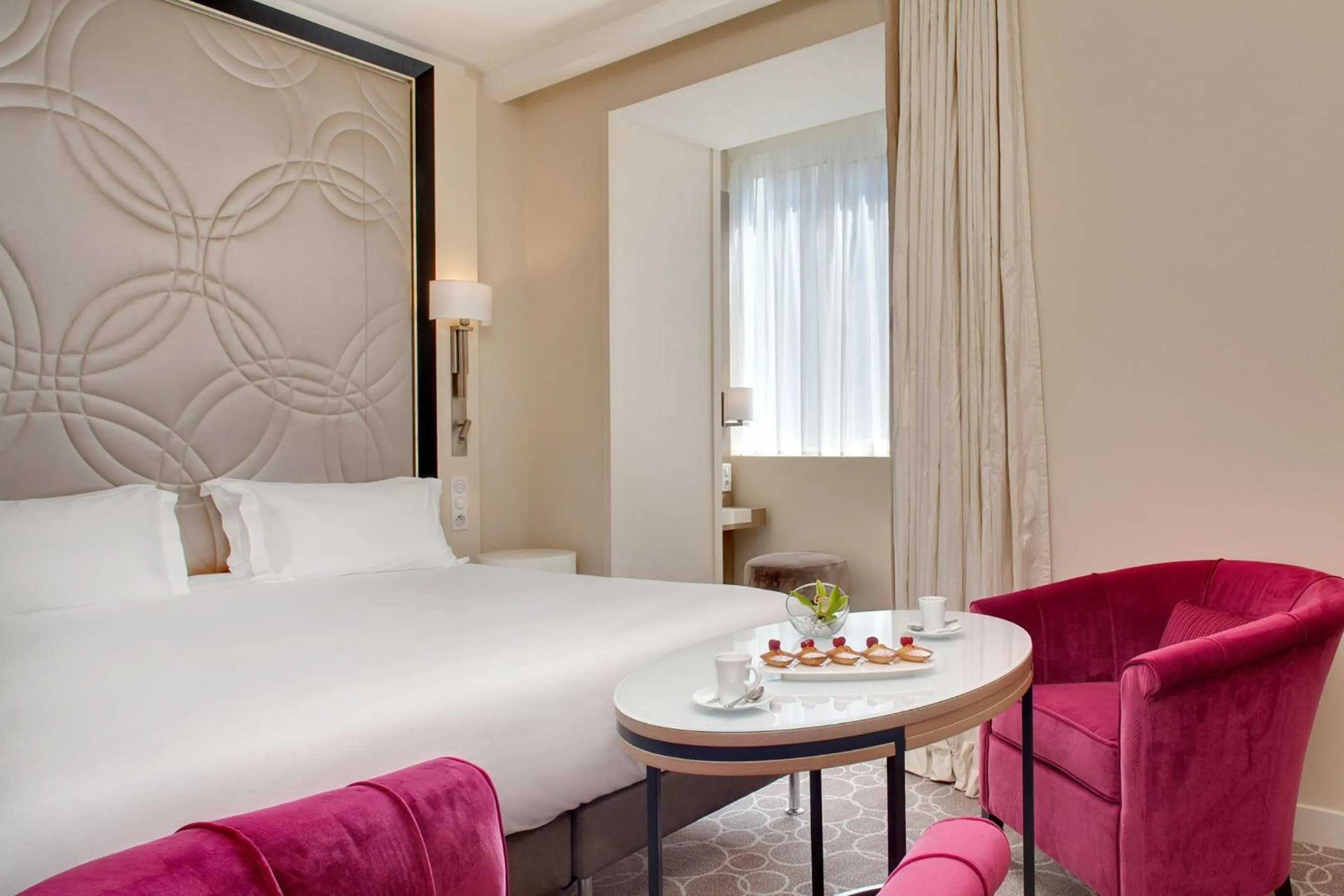 Photo of the whole room, Bed in Grand Hôtel Thalasso & Spa