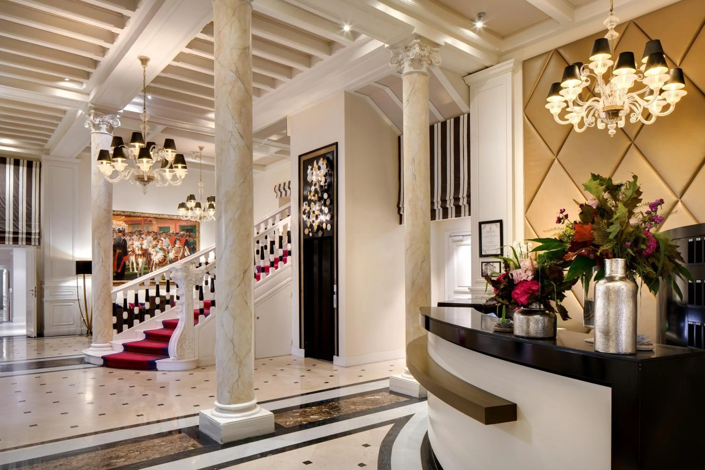 Lobby or reception in Grand Hôtel Thalasso & Spa