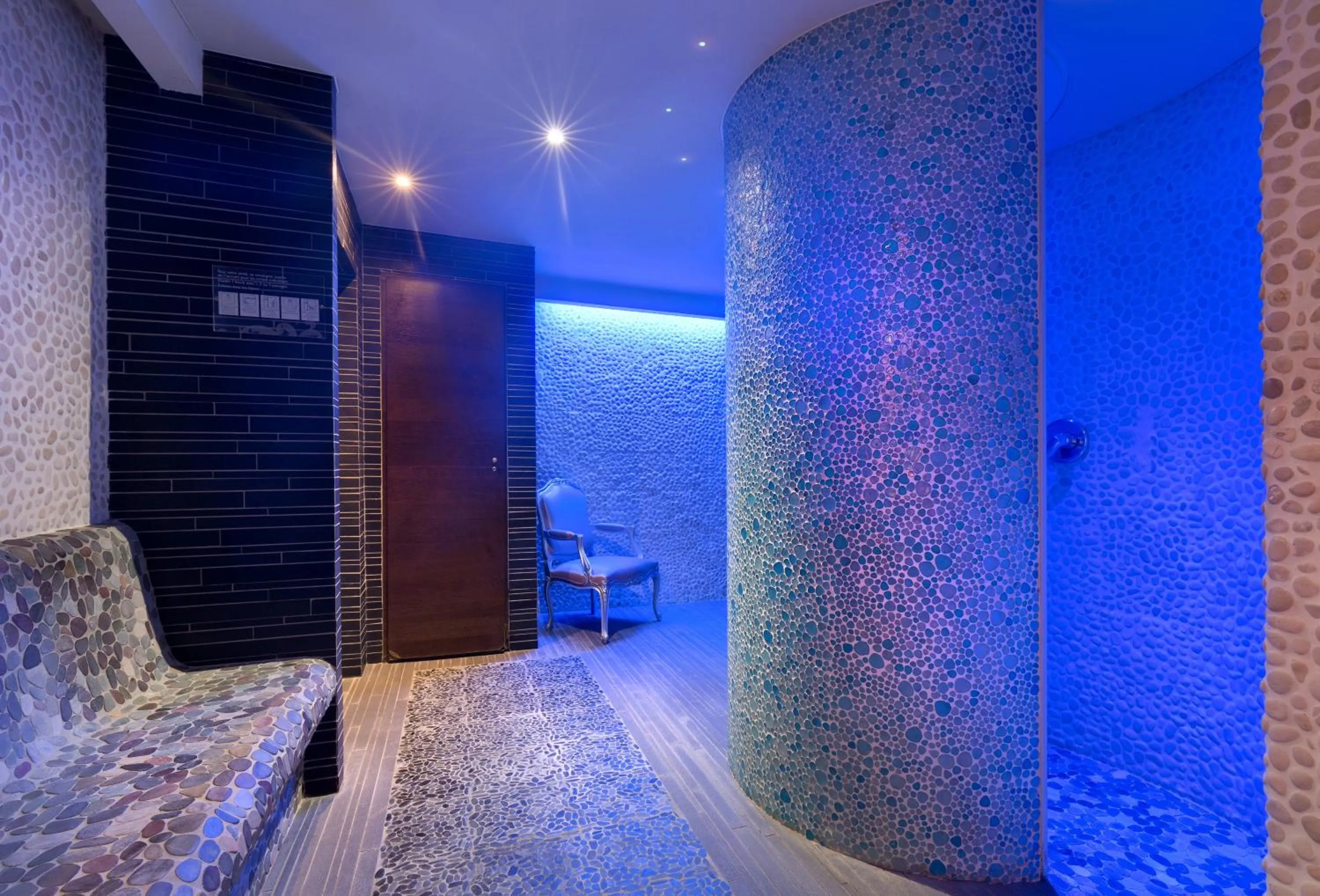 Steam room in Grand Hôtel Thalasso & Spa